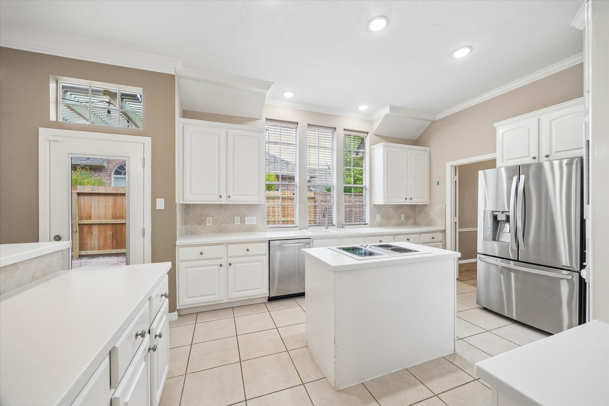 22703 Blue Canyon Drive Property Photo 12