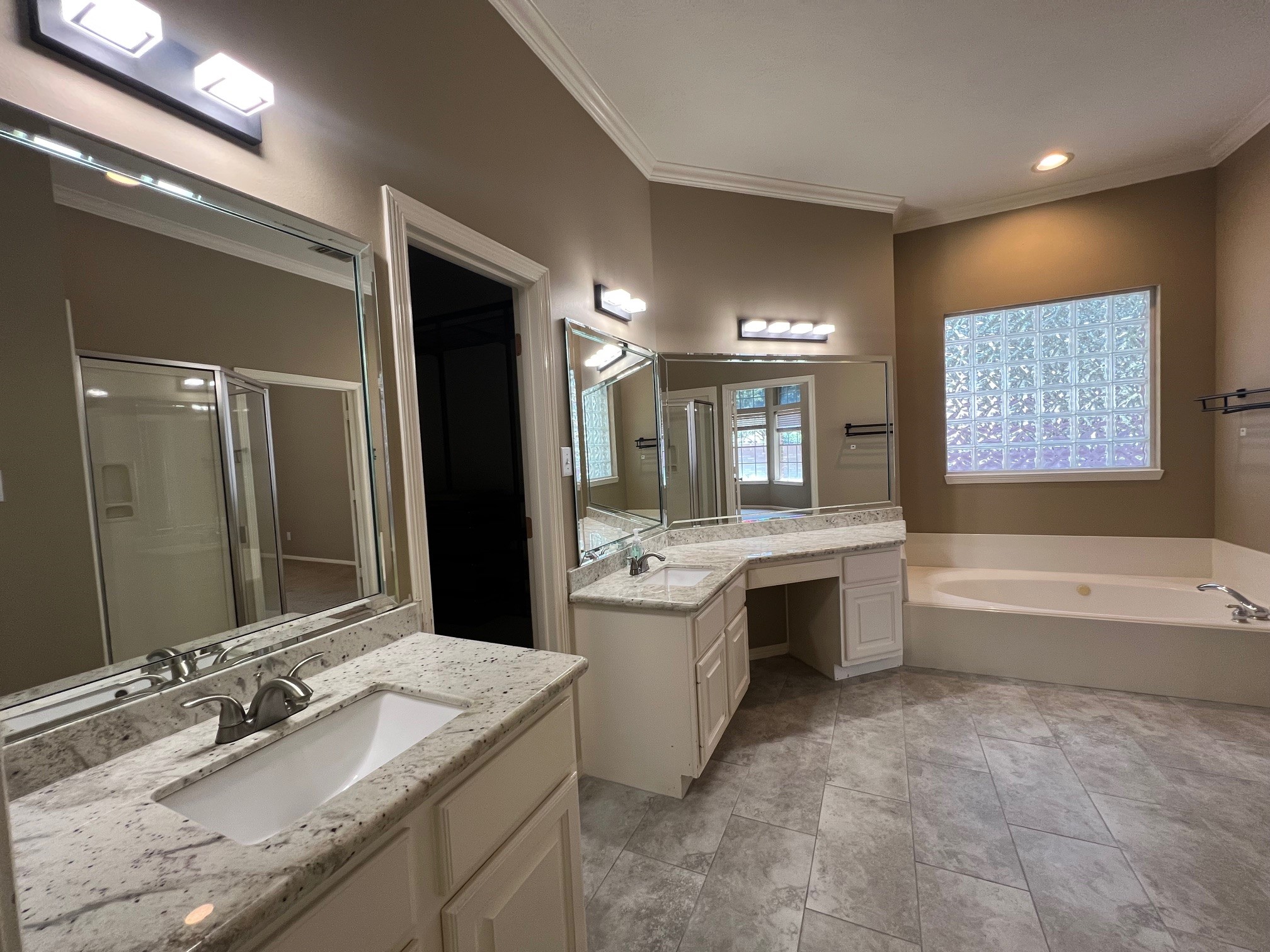 22703 Blue Canyon Drive Property Photo 17