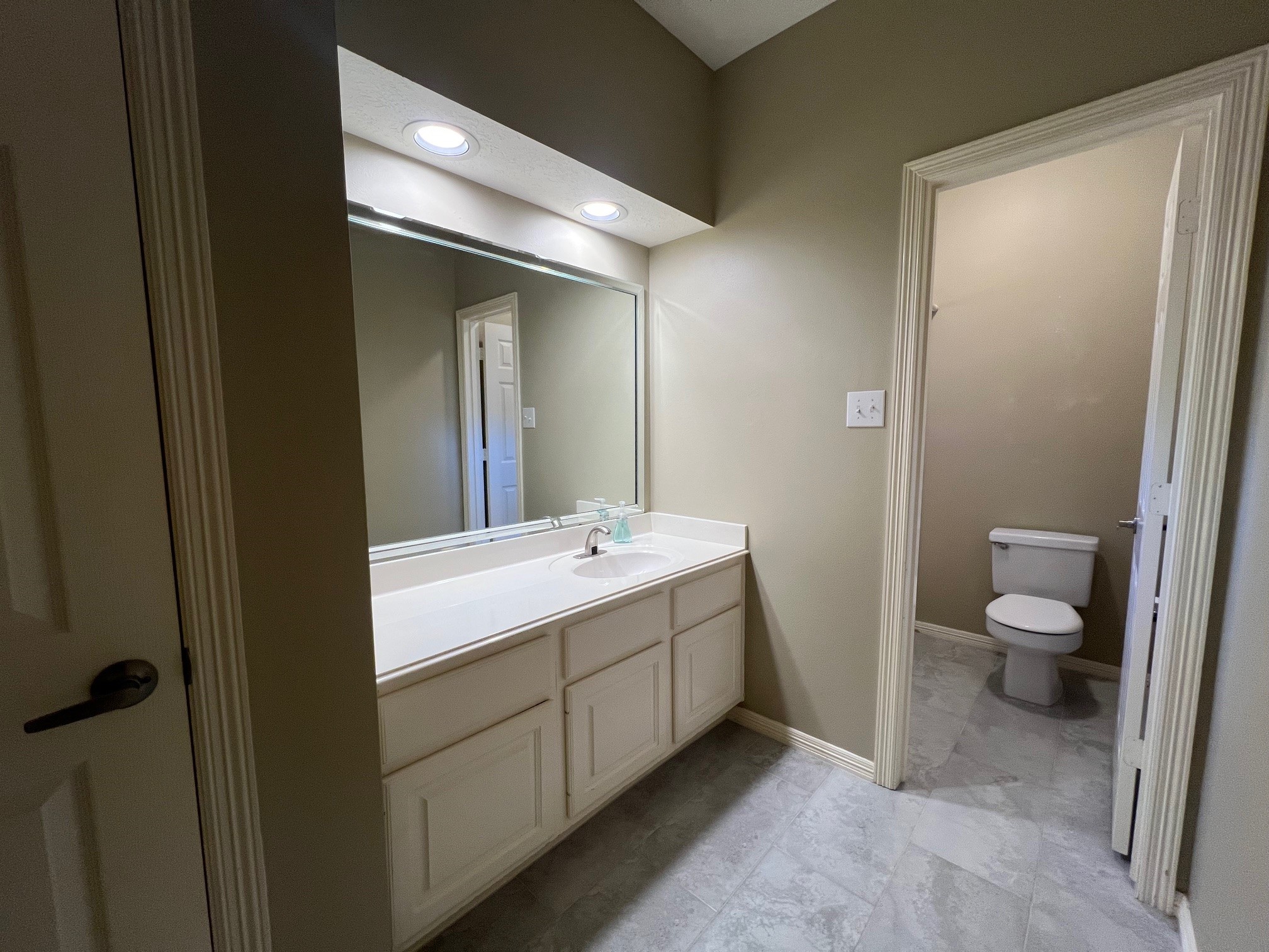 22703 Blue Canyon Drive Property Photo 23