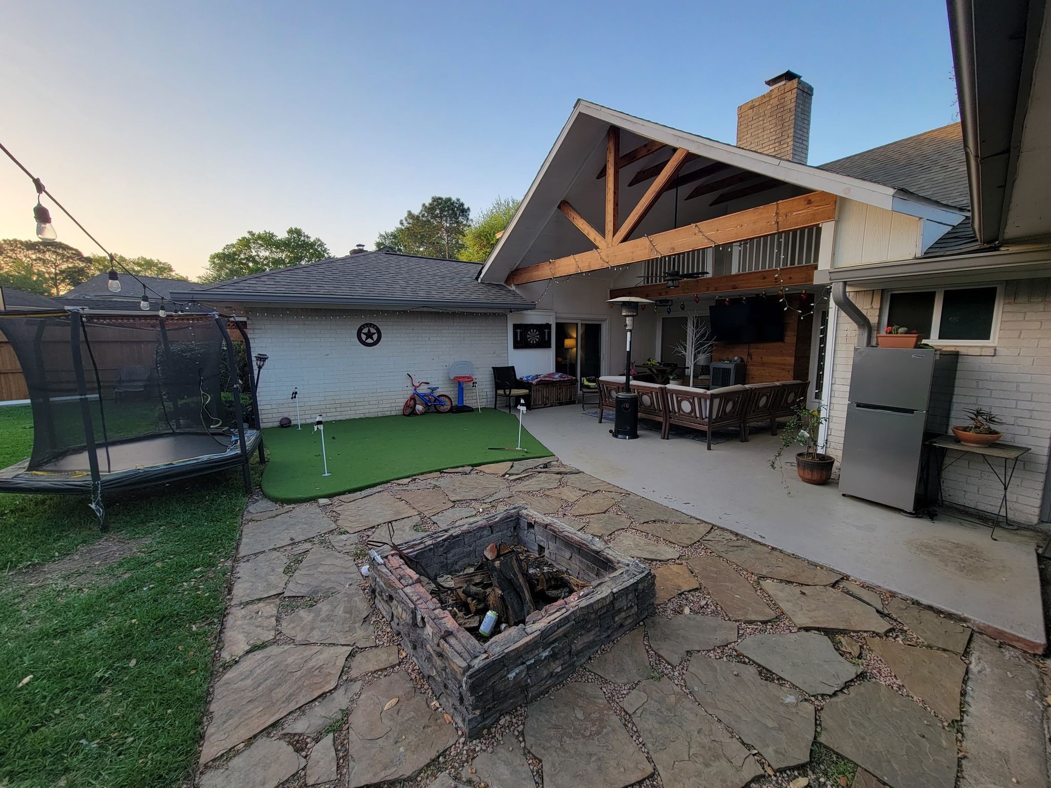 12403 Tottenham Drive Property Photo 1
