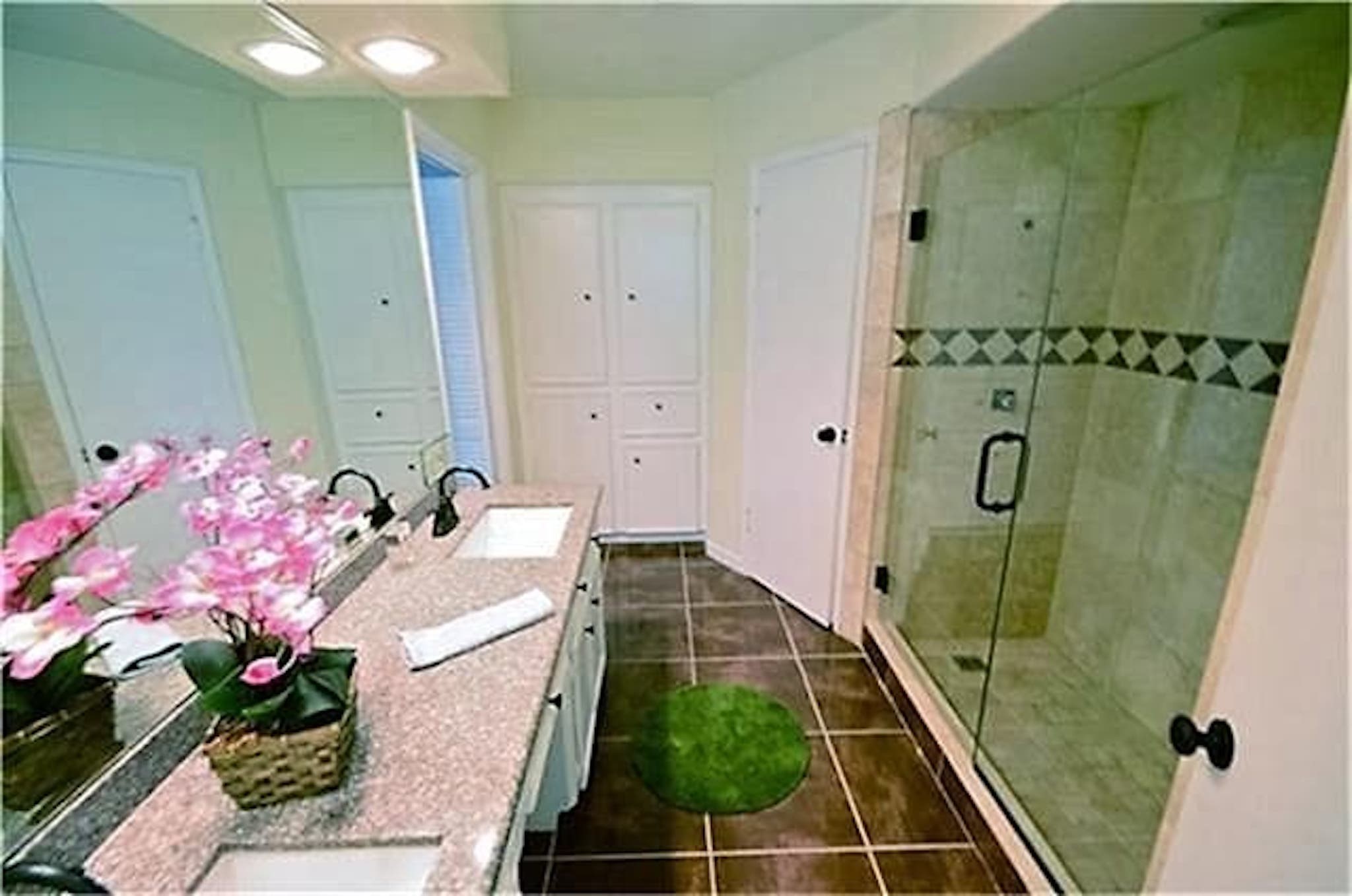 12403 Tottenham Drive Property Photo 13