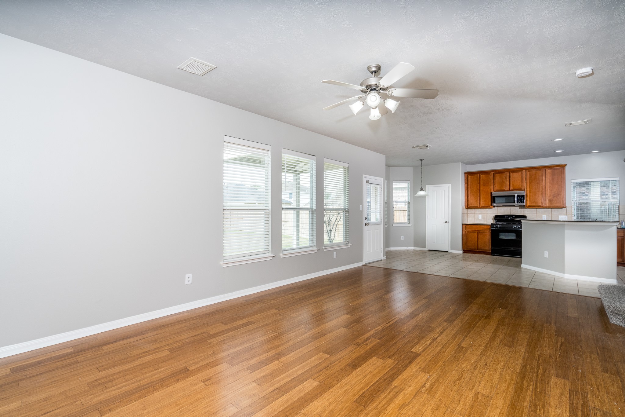 12947 E Millstream Bend Lane Property Photo 9