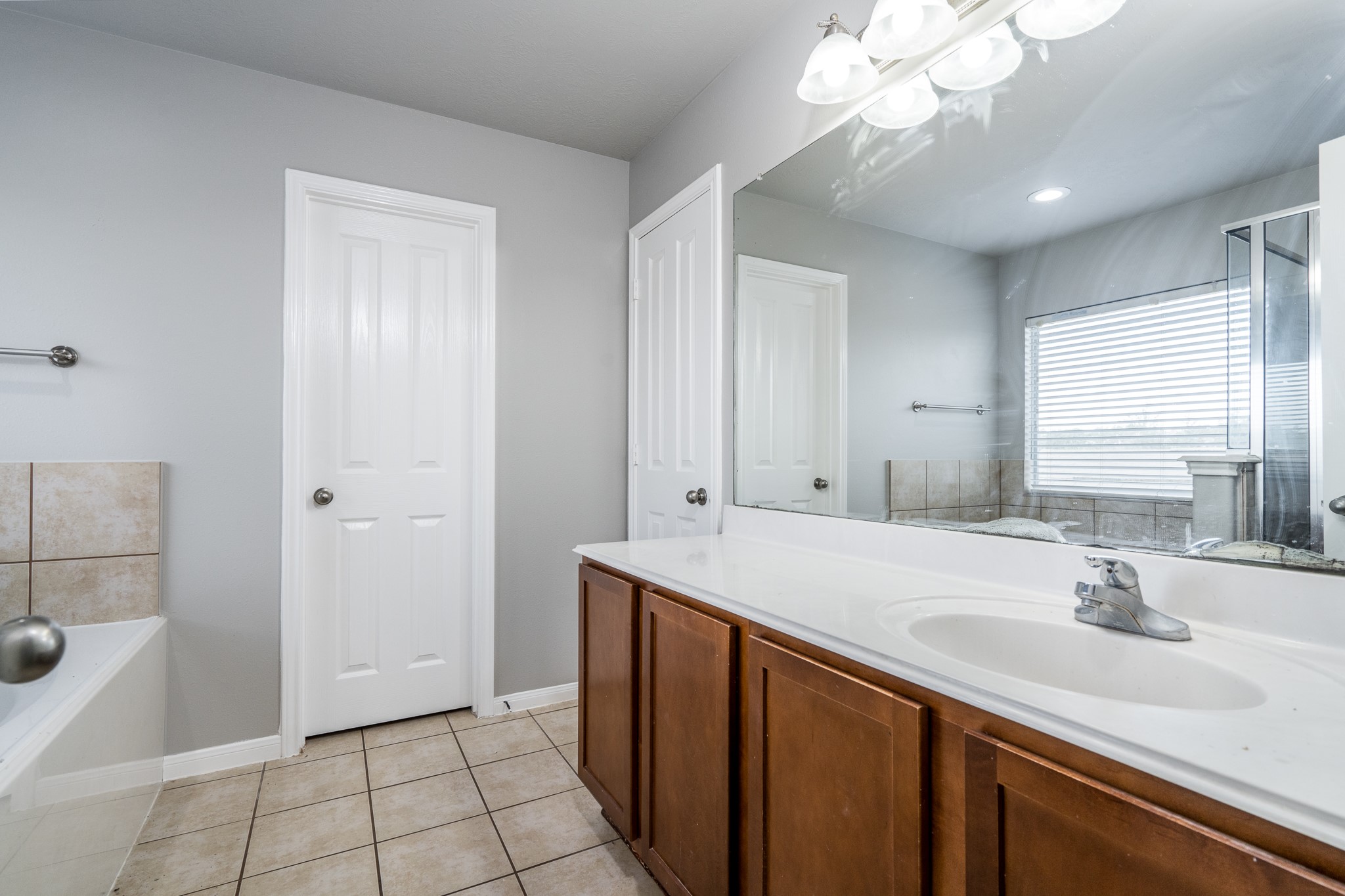 12947 E Millstream Bend Lane Property Photo 19