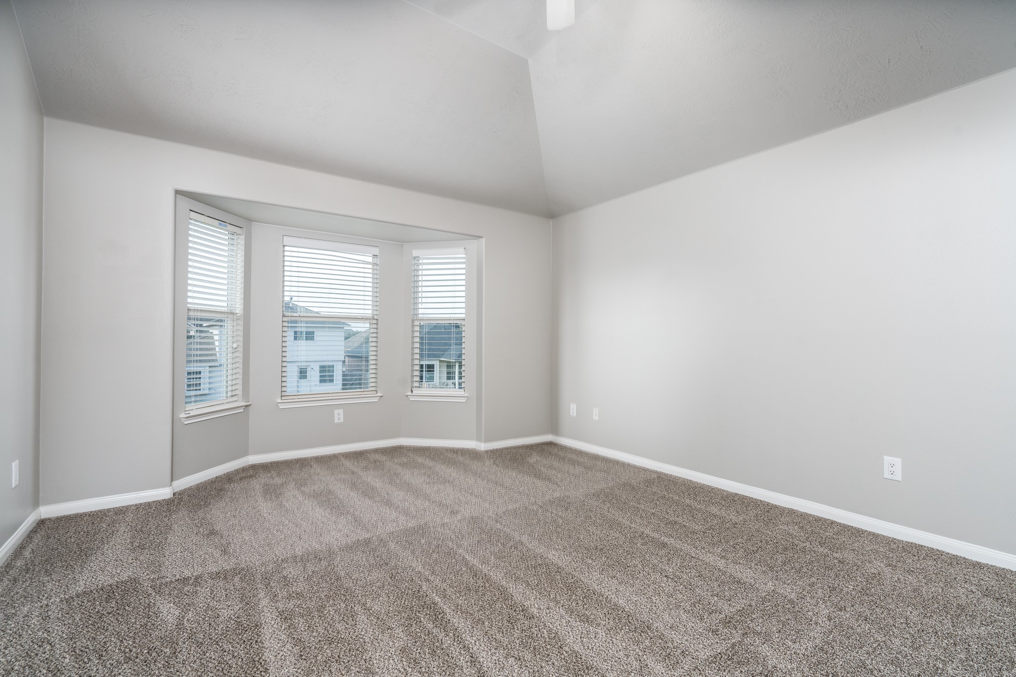 12947 E Millstream Bend Lane Property Photo 23