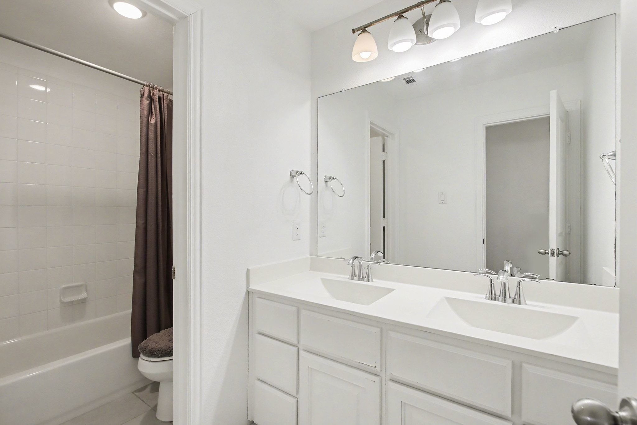 11022 Croftmore Drive Property Photo 30