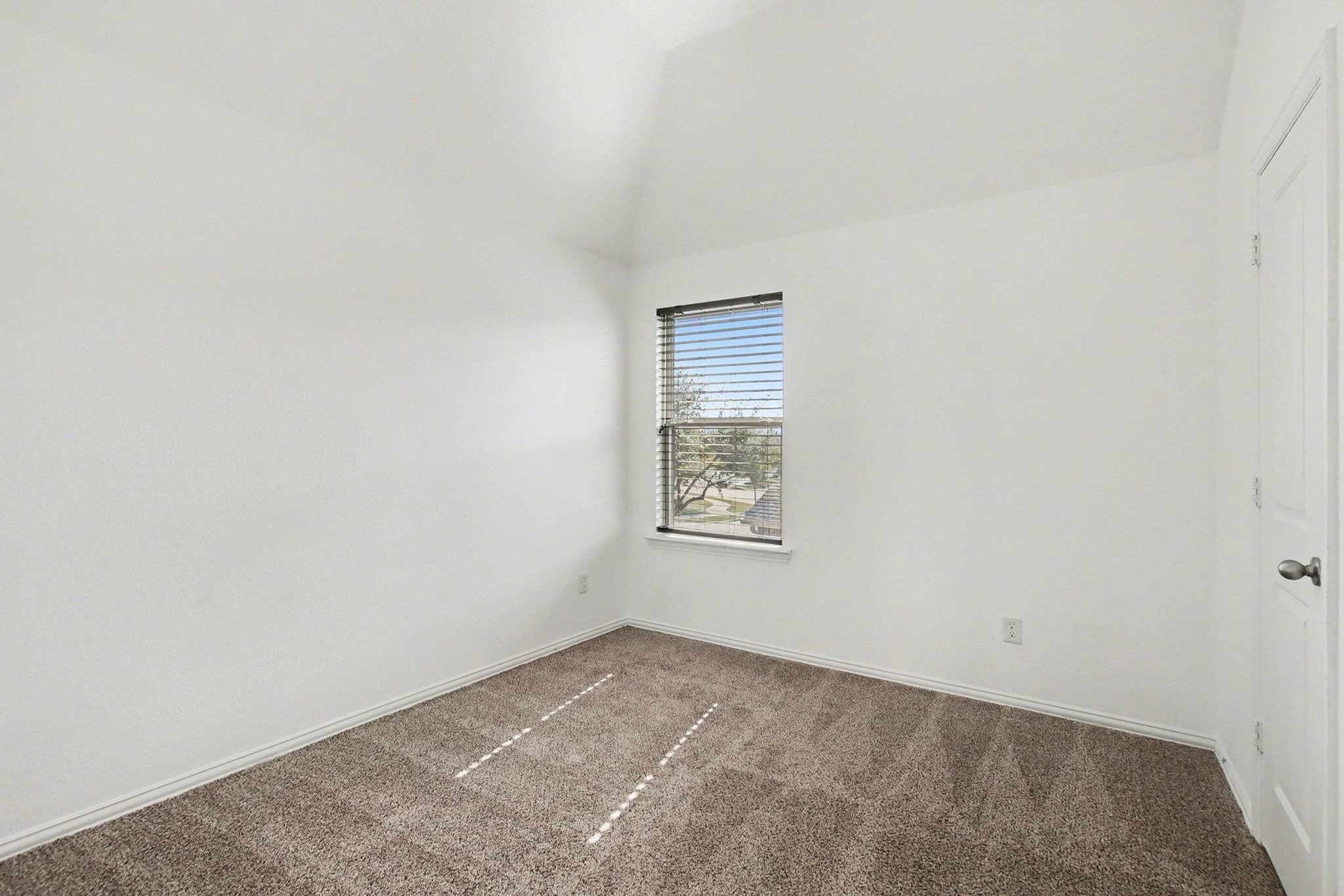 11022 Croftmore Drive Property Photo 32