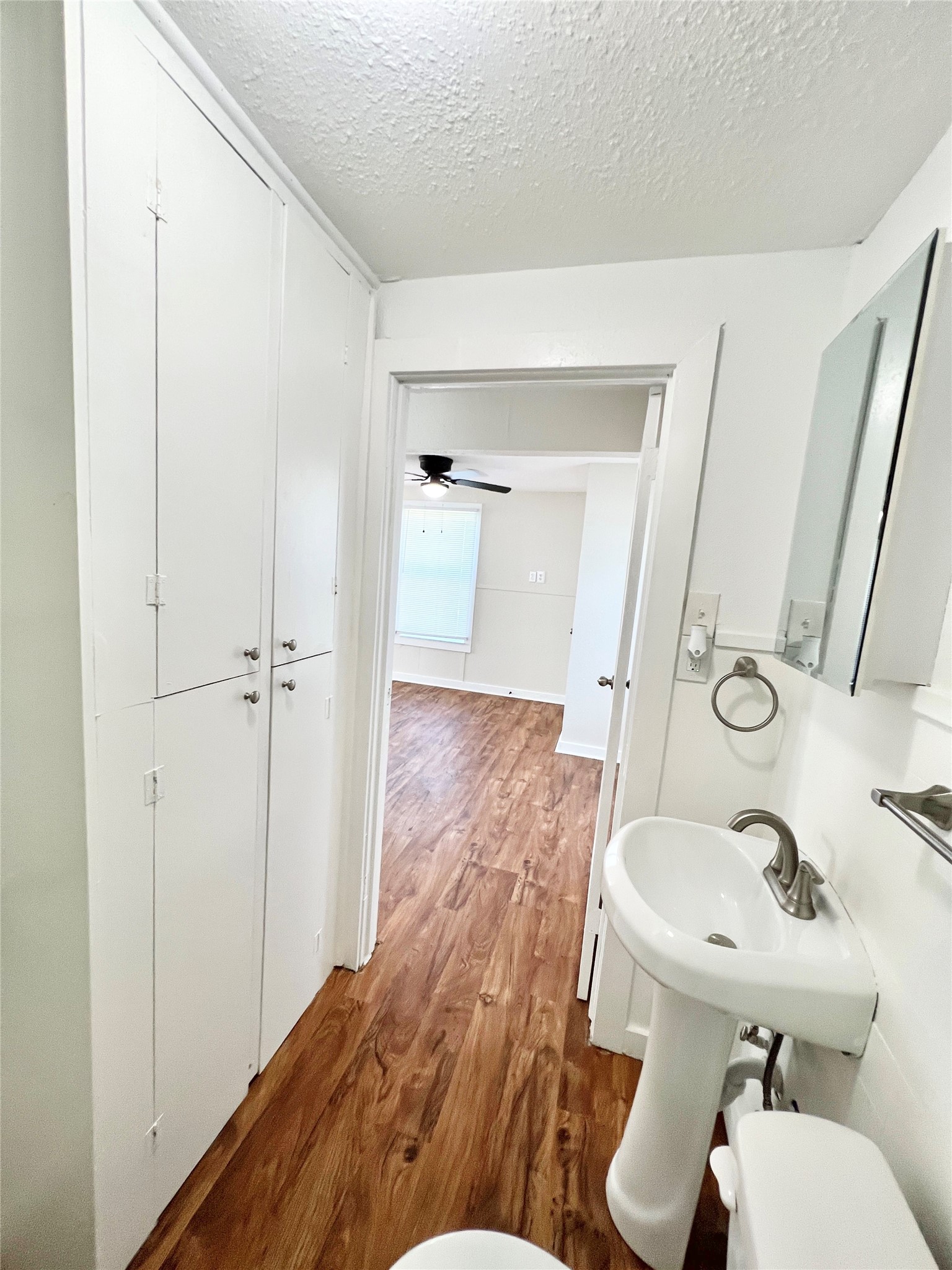 1106 Gulfview Lane Property Photo 7