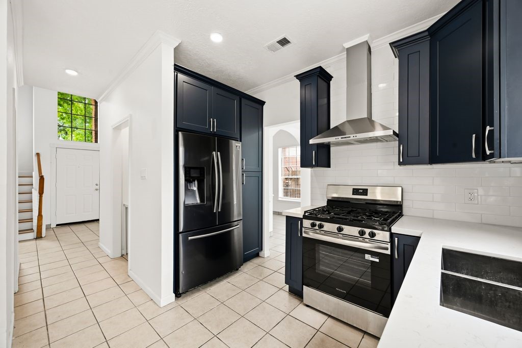 5007 Kleinbrook Drive Property Photo 11