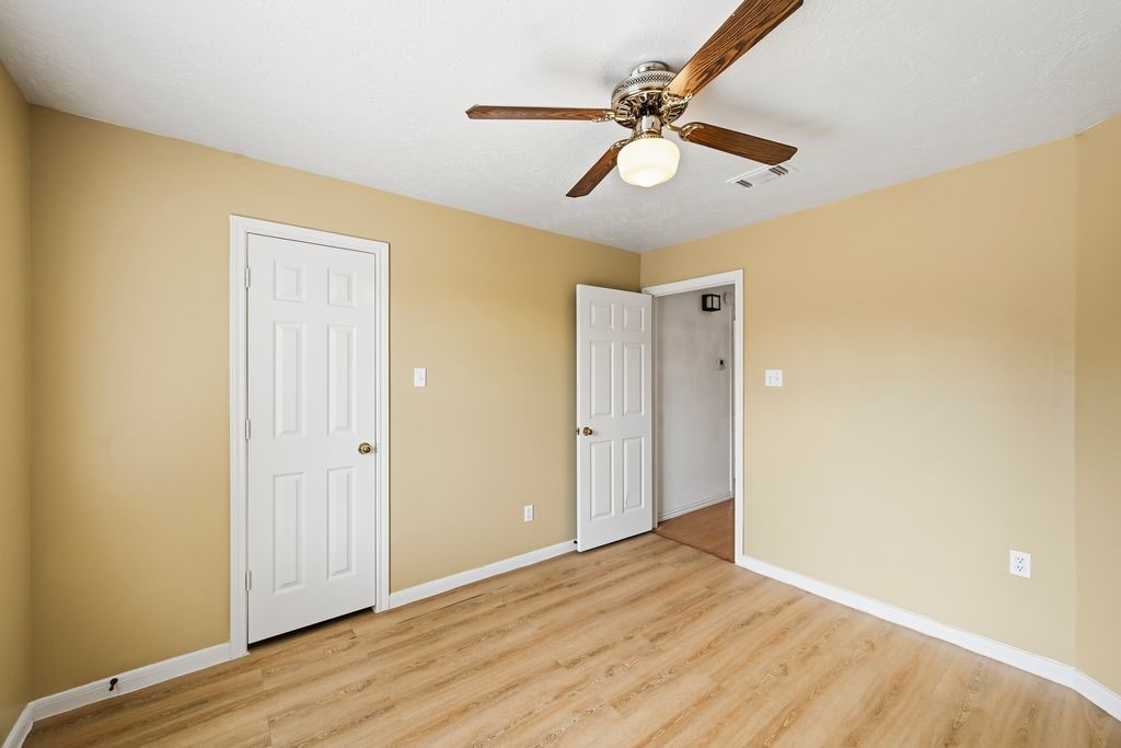 5007 Kleinbrook Drive Property Photo 24
