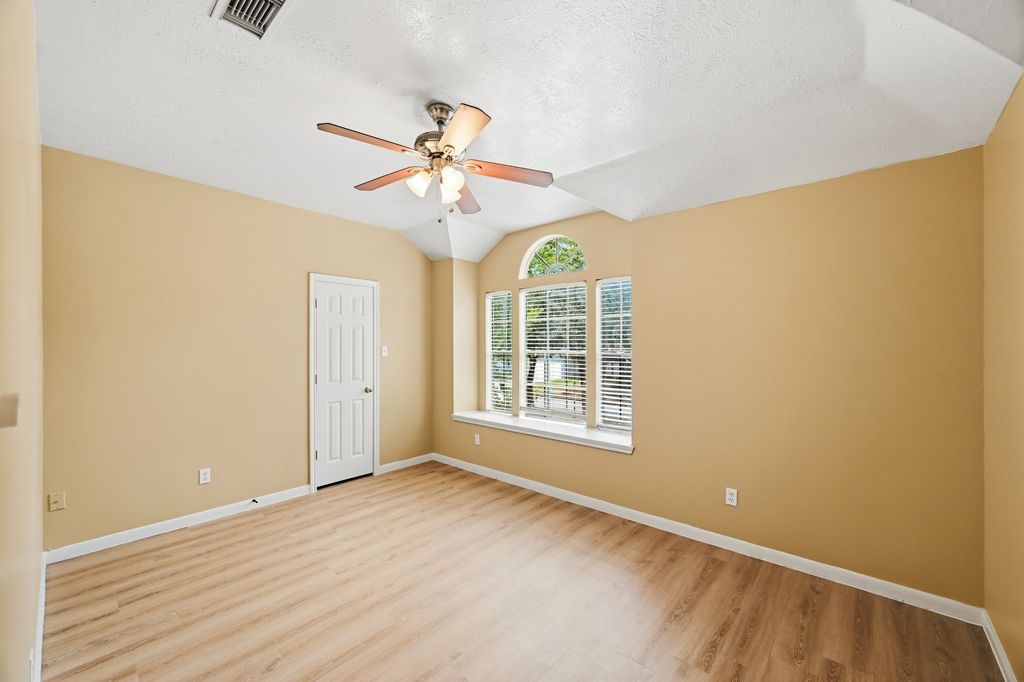 5007 Kleinbrook Drive Property Photo 27