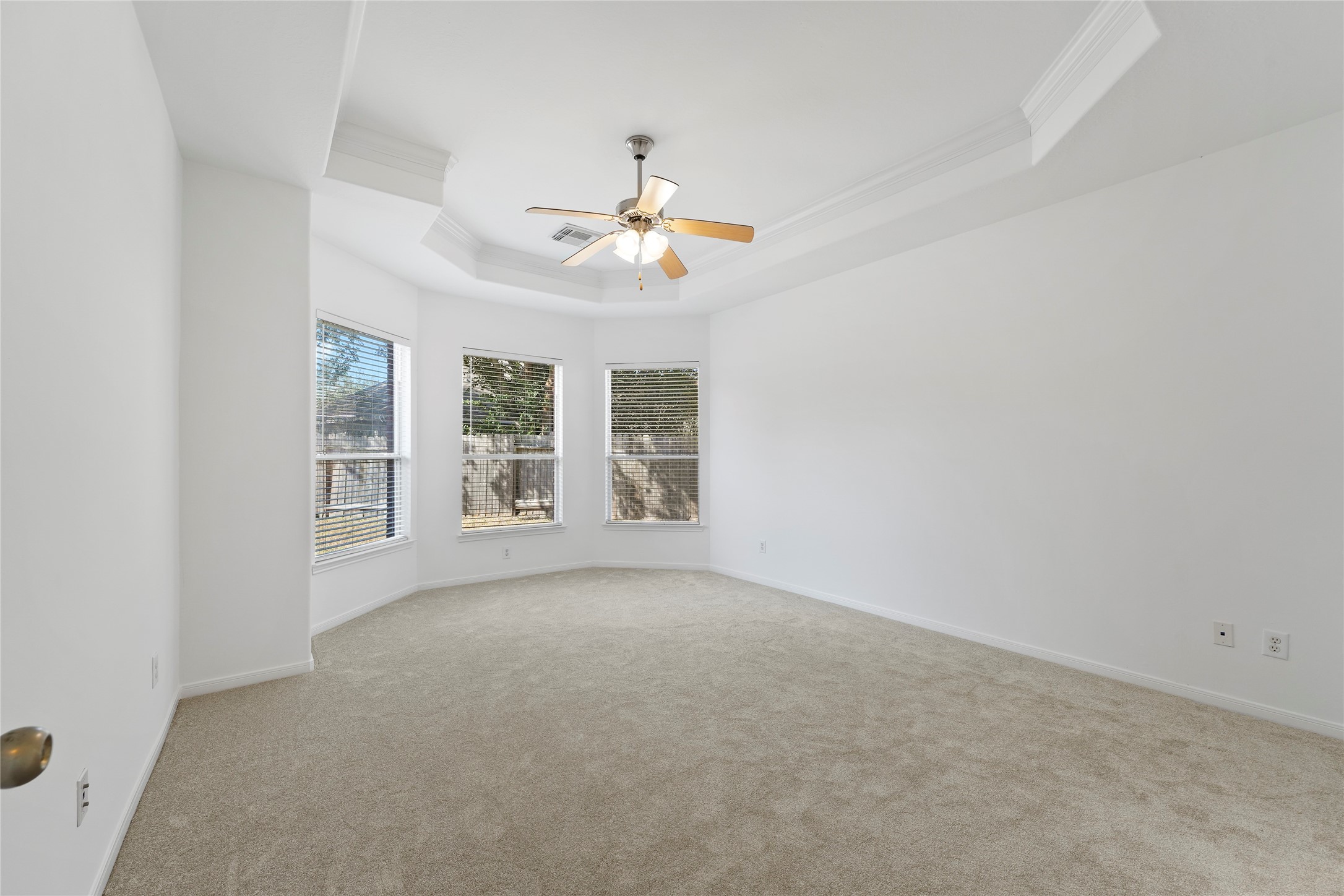 26422 Creston Woods Drive Property Photo 17