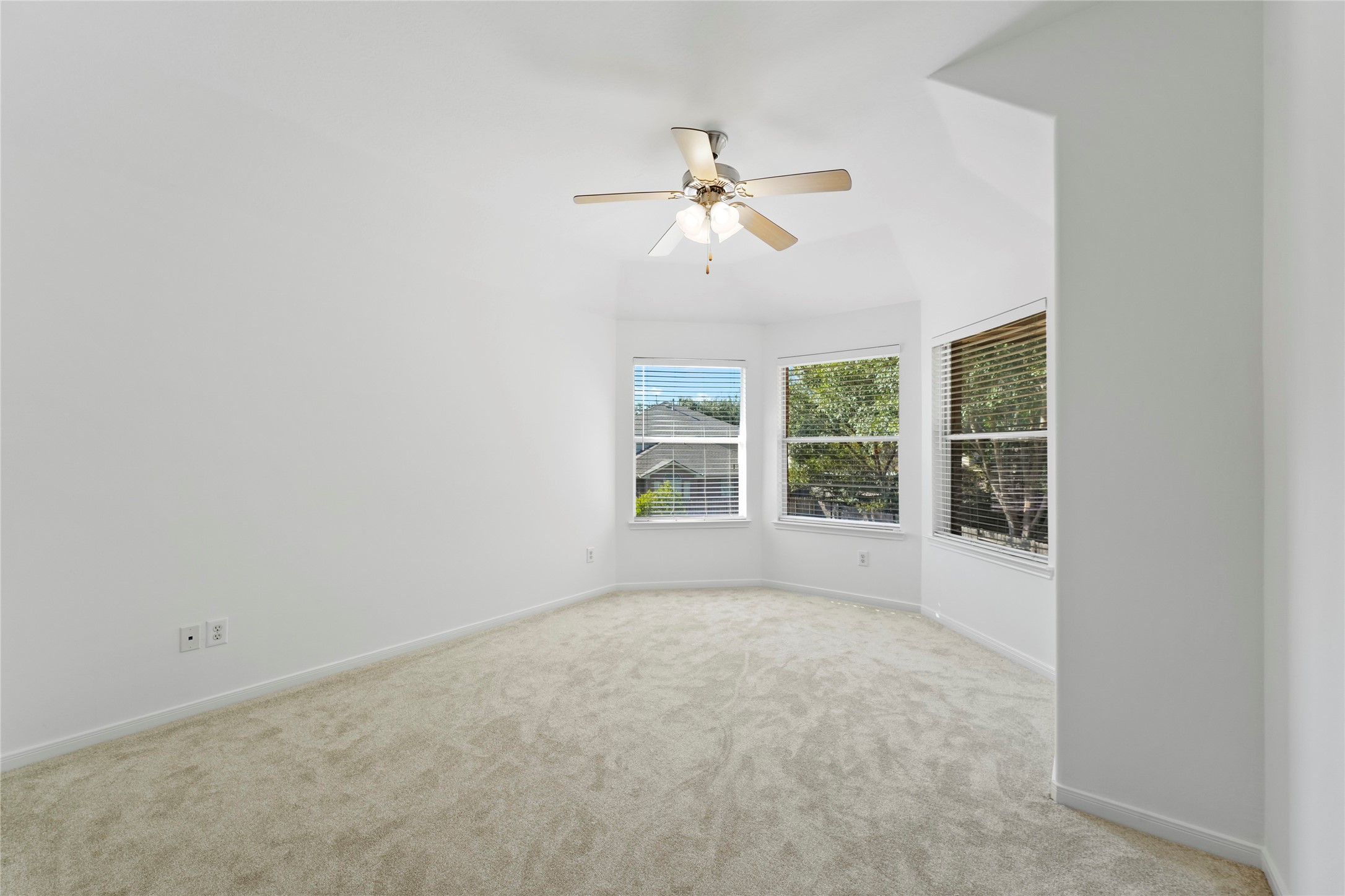 26422 Creston Woods Drive Property Photo 27