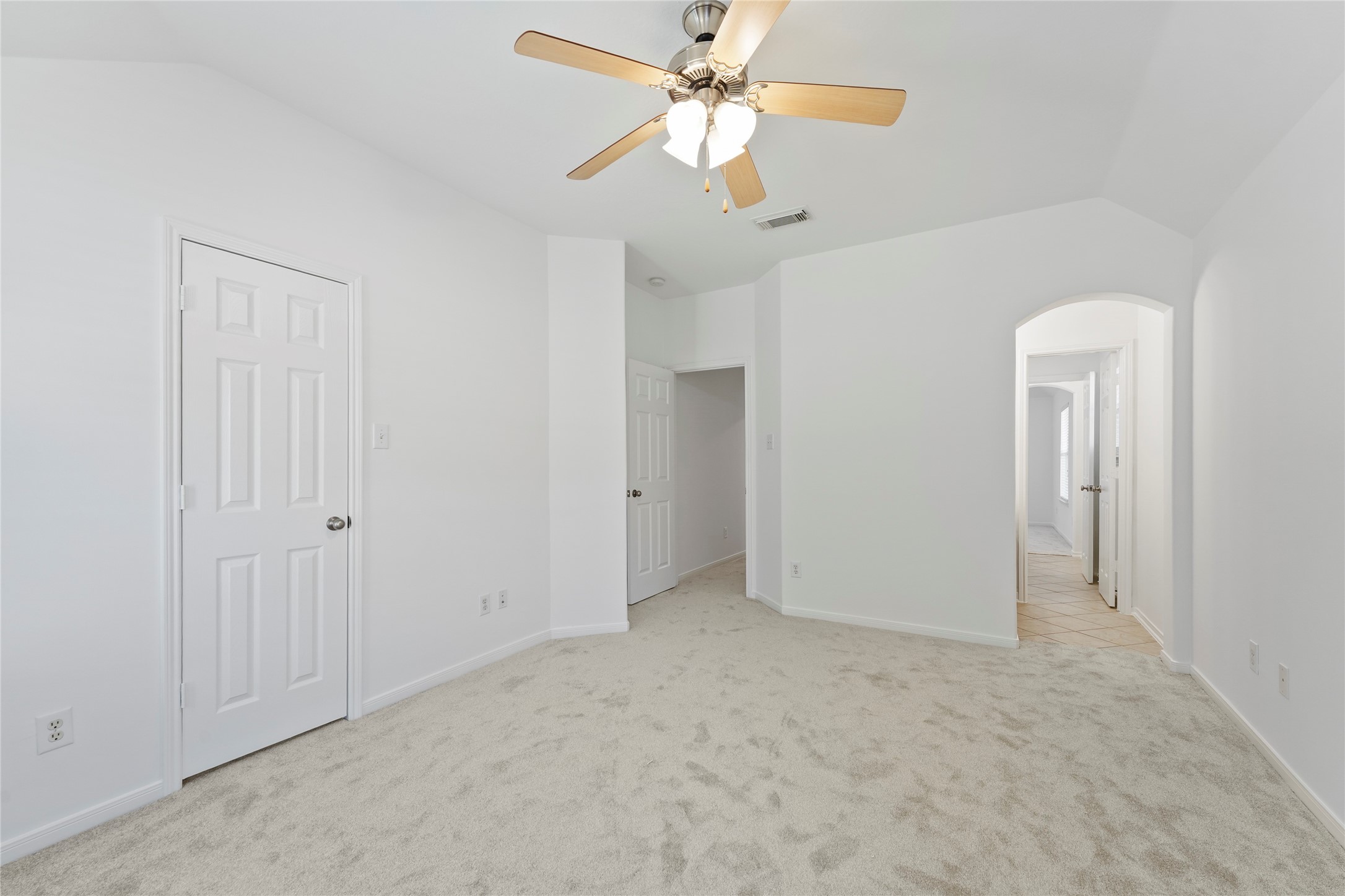 26422 Creston Woods Drive Property Photo 35