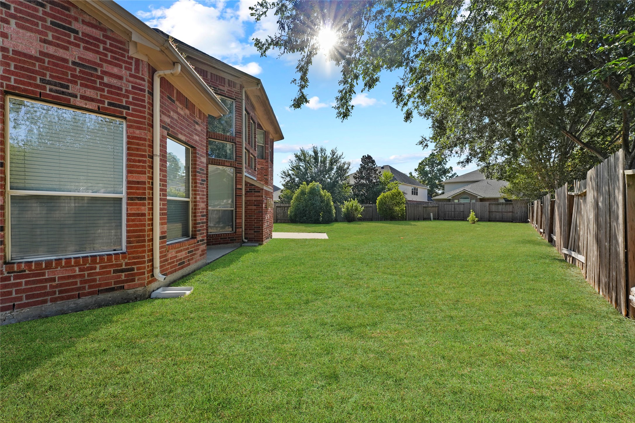26422 Creston Woods Drive Property Photo 39