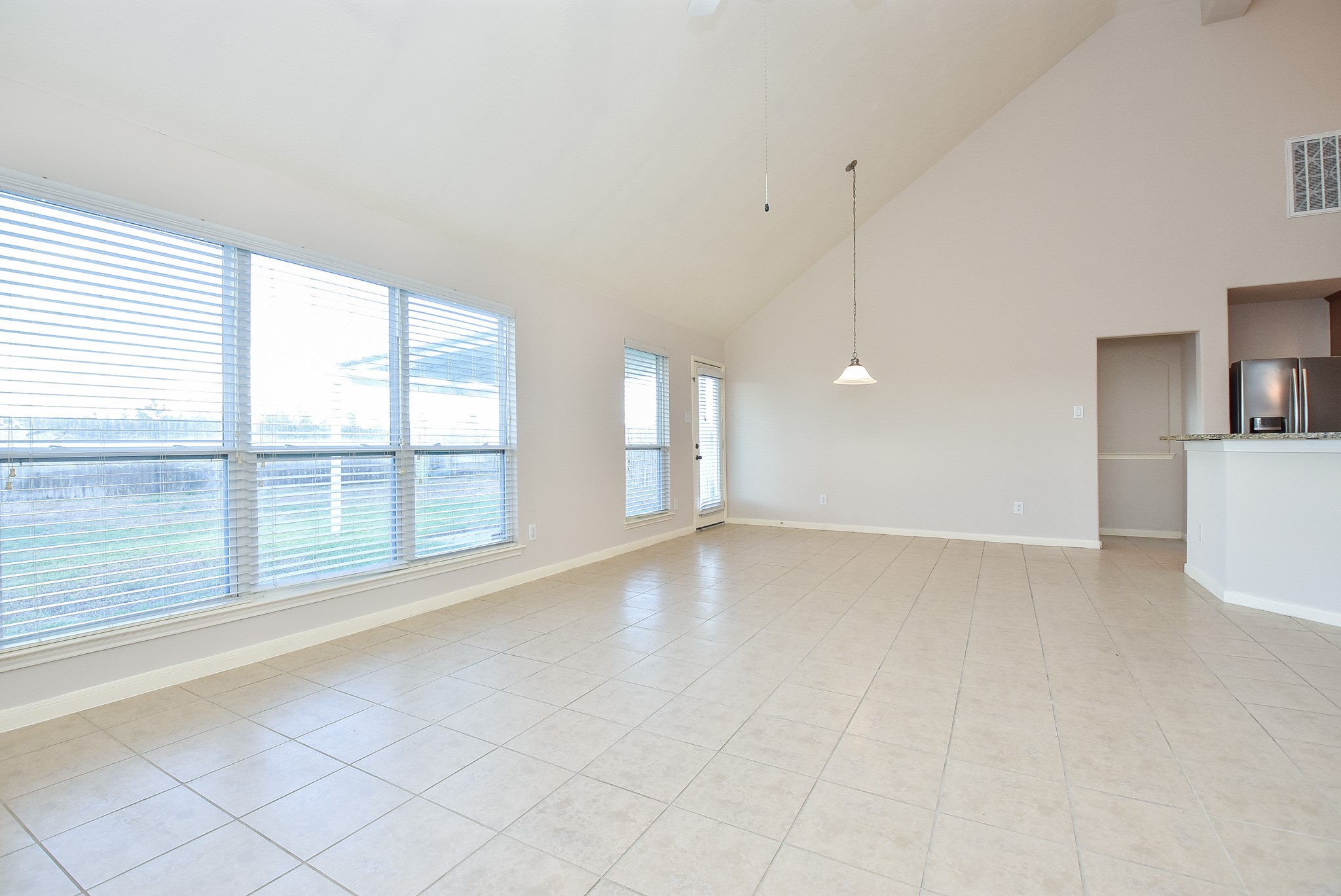 24518 Red Bluff Trail Property Photo 12