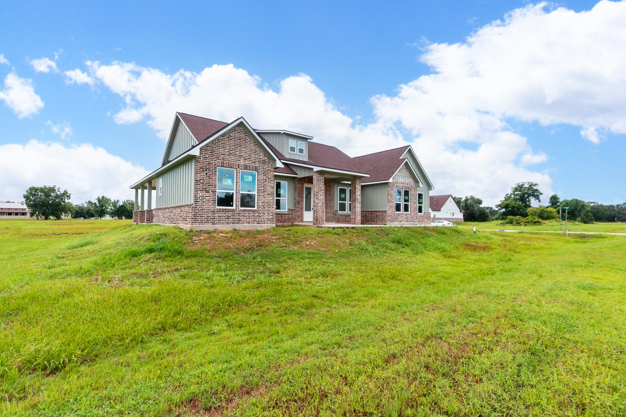 201 Shetland Court Property Photo 2