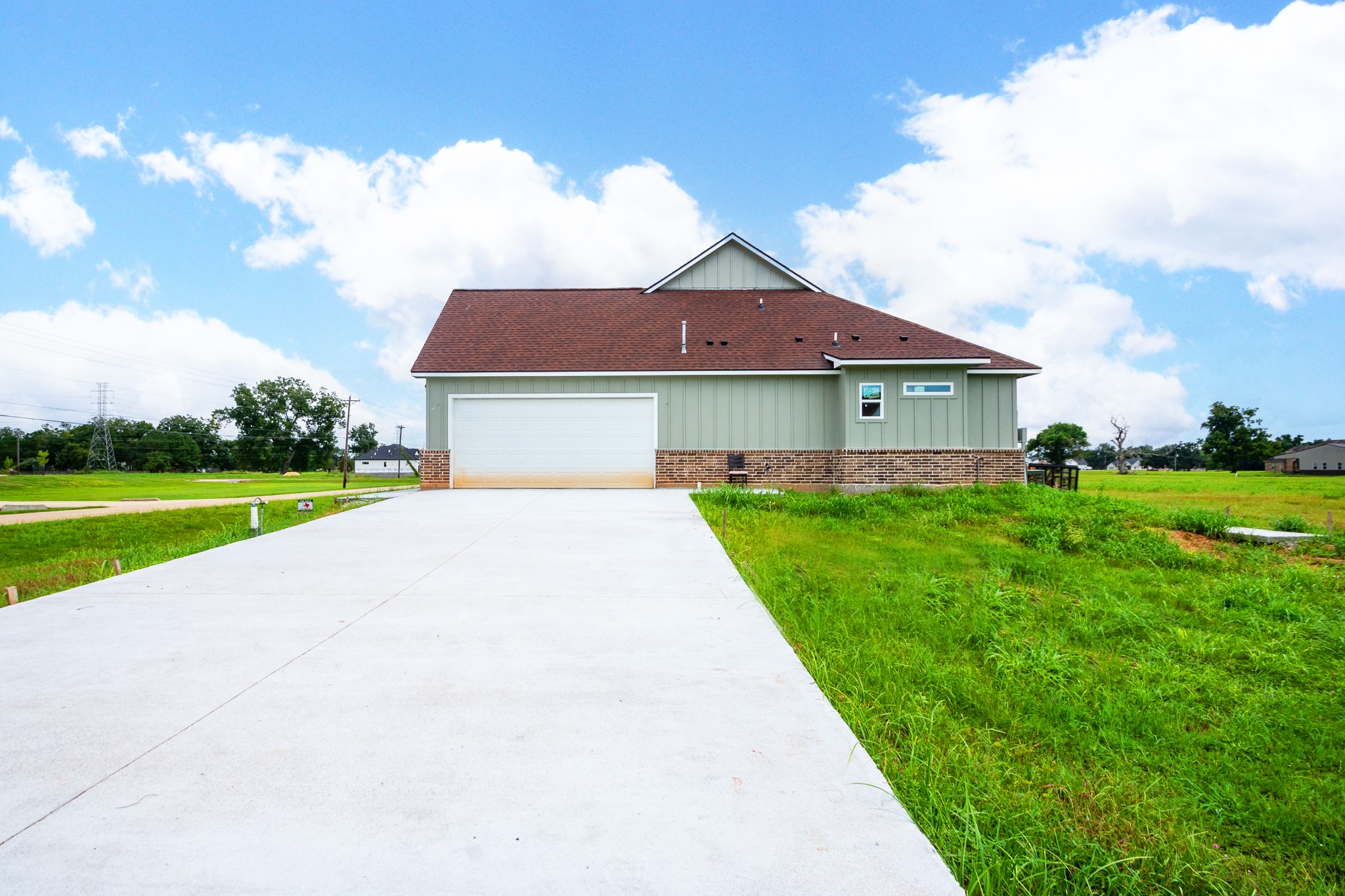 201 Shetland Court Property Photo 4