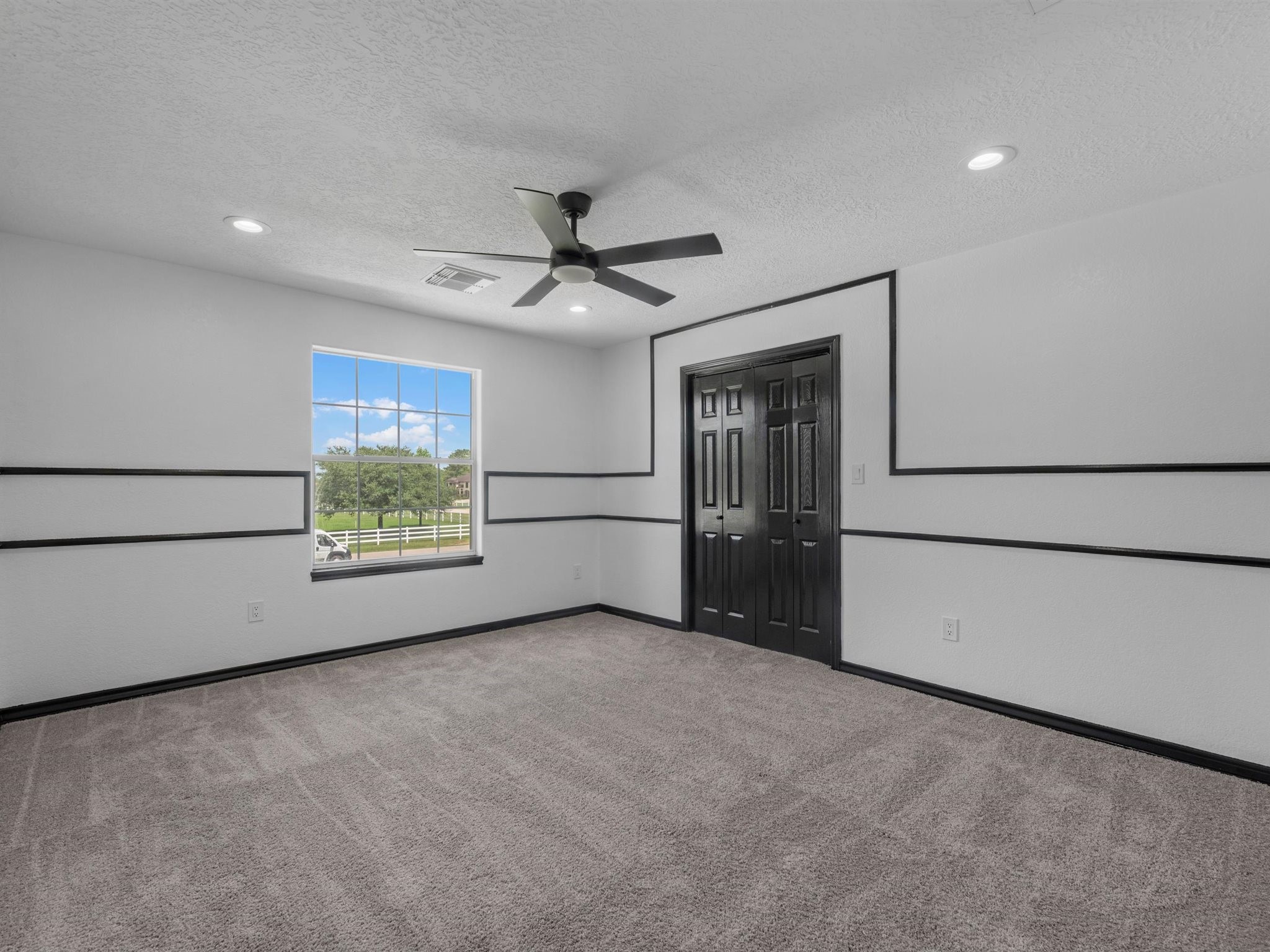 21703 Spur Circle Lane Property Photo 26