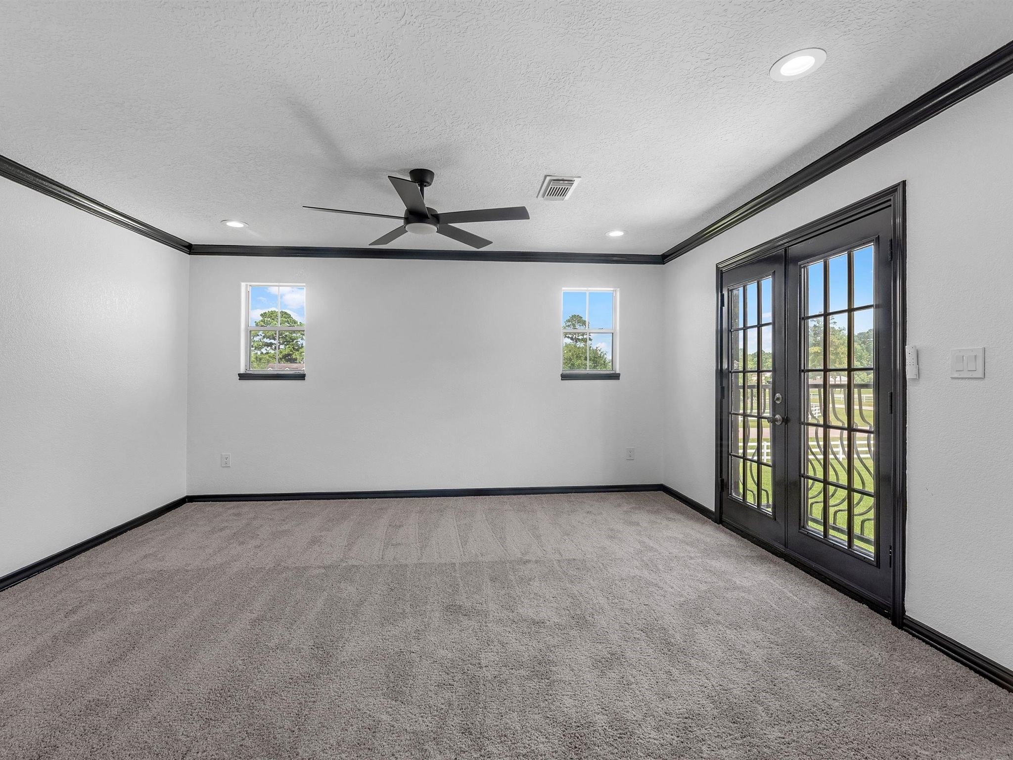 21703 Spur Circle Lane Property Photo 43