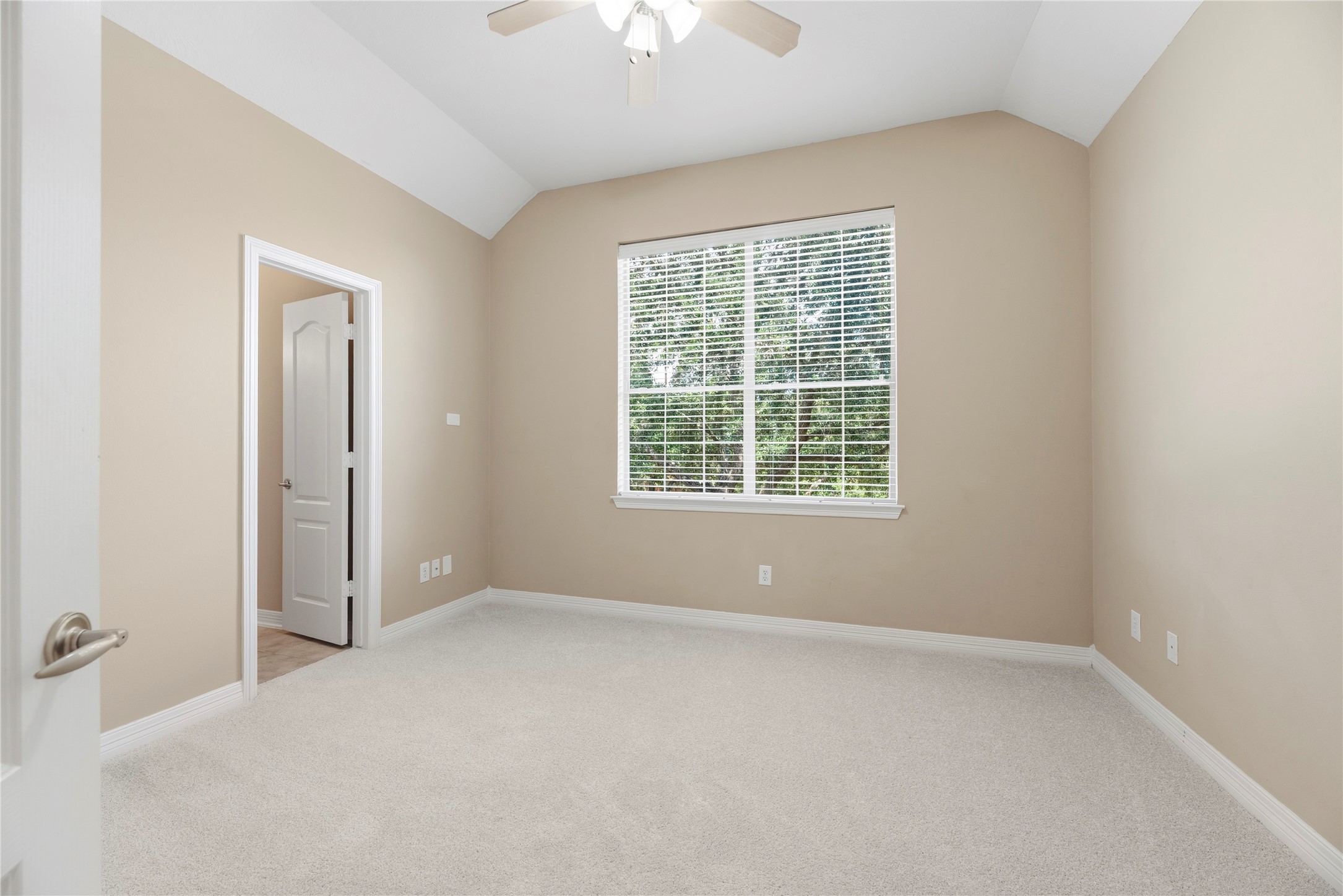 7803 Grand Pass Lane Property Photo 38
