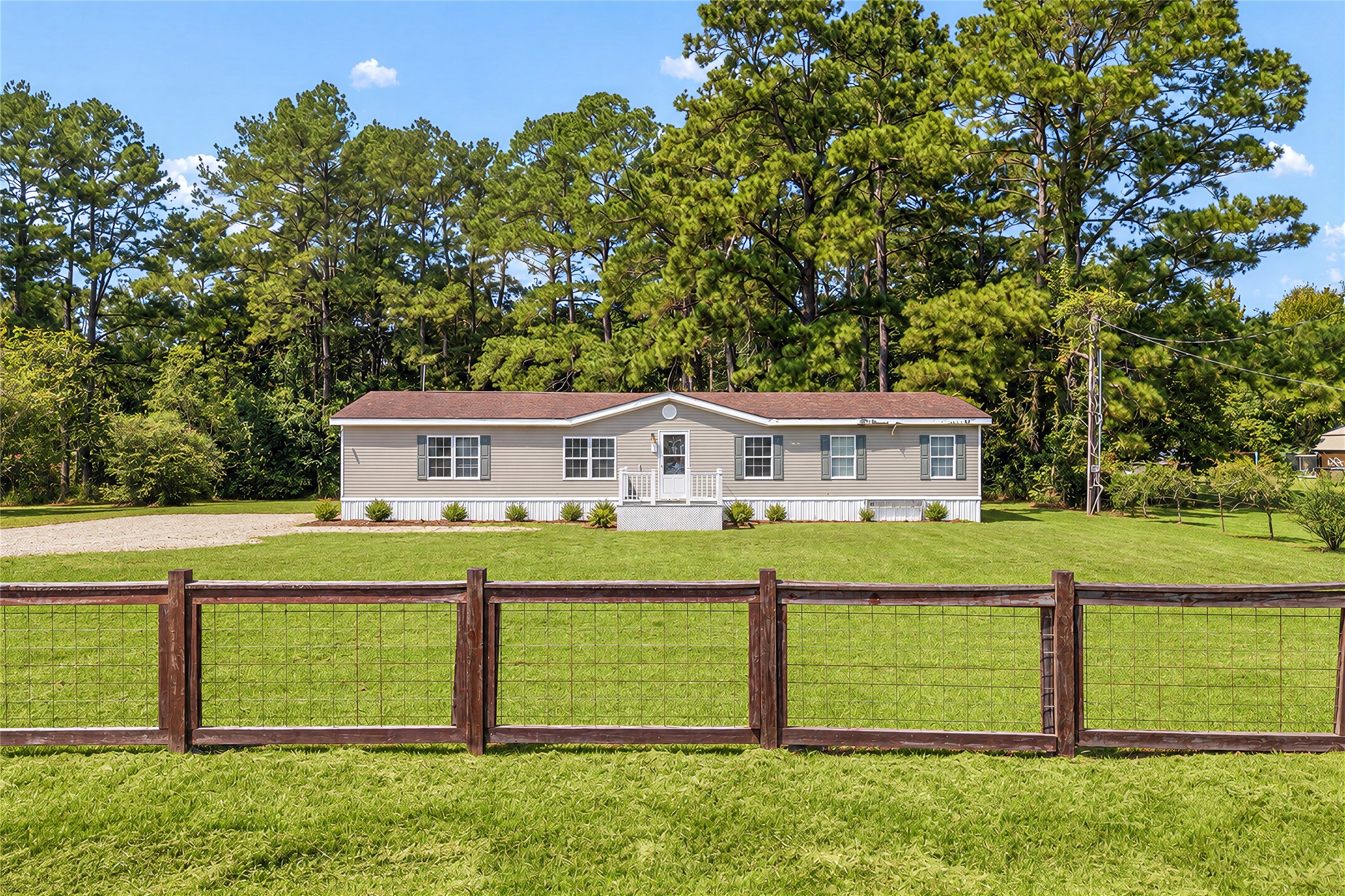 770 Ryan Road Property Photo 2