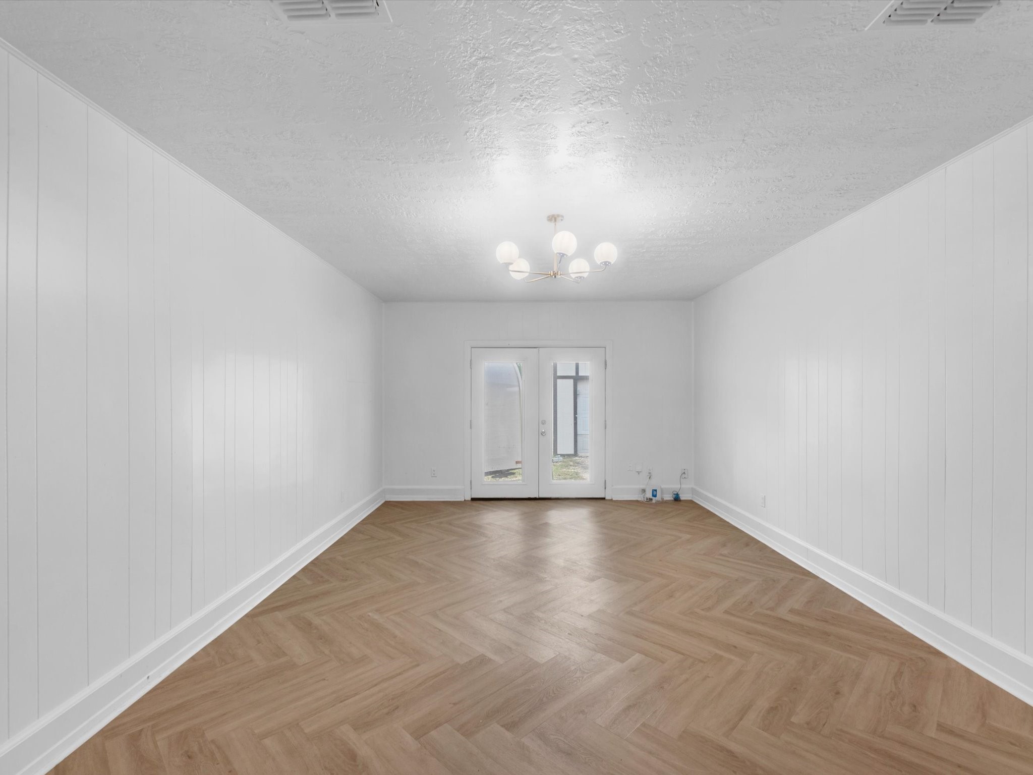 9011 Kerrwood Lane Property Photo 13