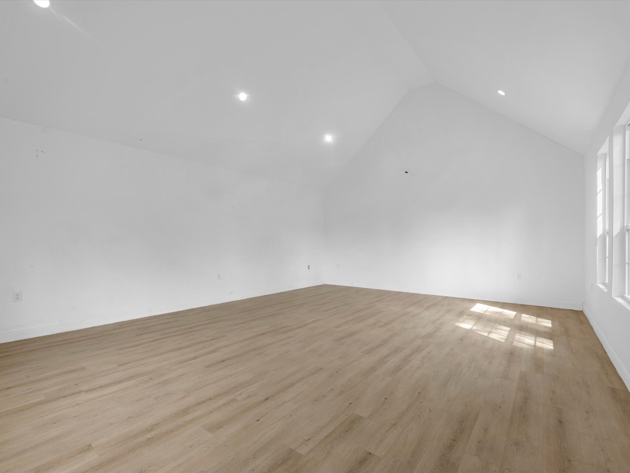 9011 Kerrwood Lane Property Photo 14