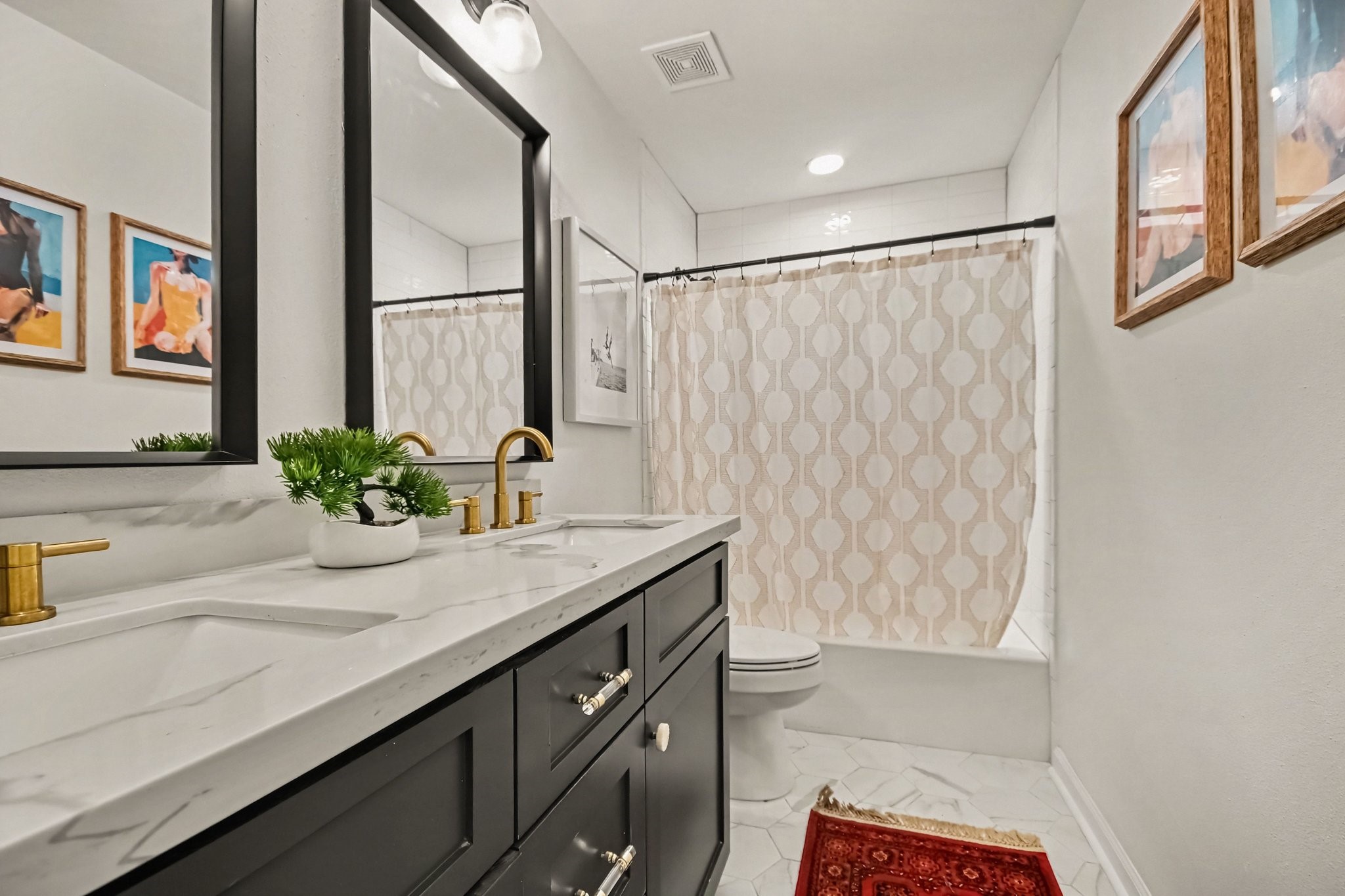 2010 Tanglebriar Lane Property Photo 12