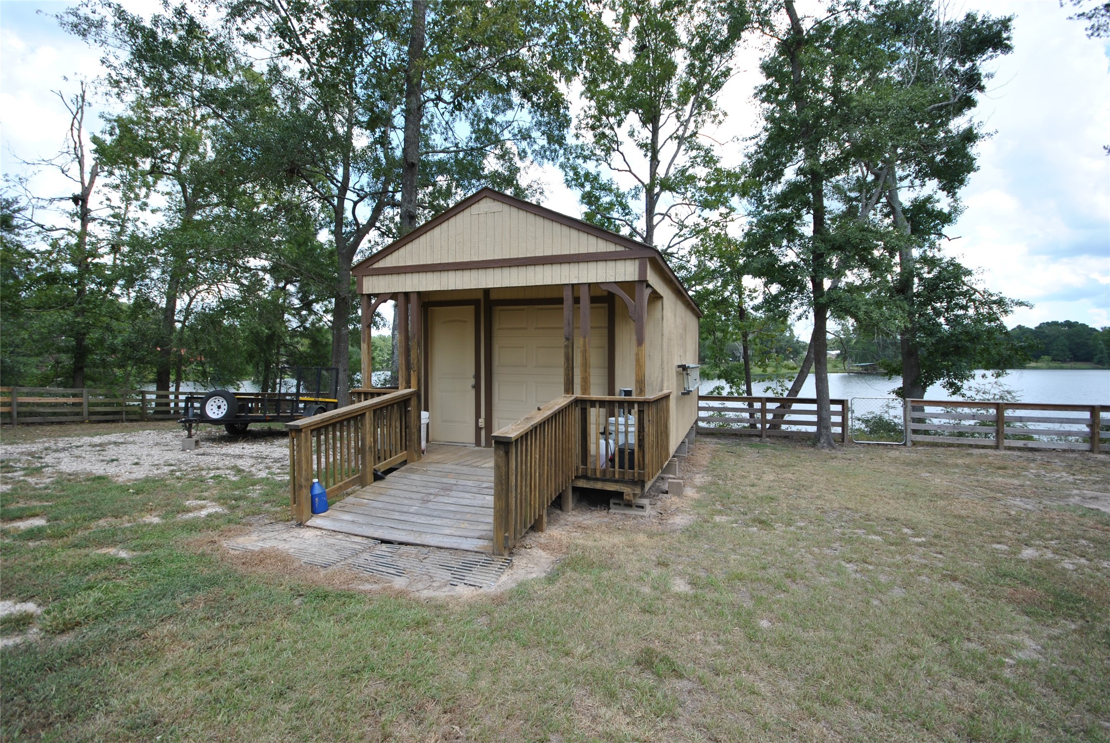 12960 Royal Shores Drive Property Photo 9