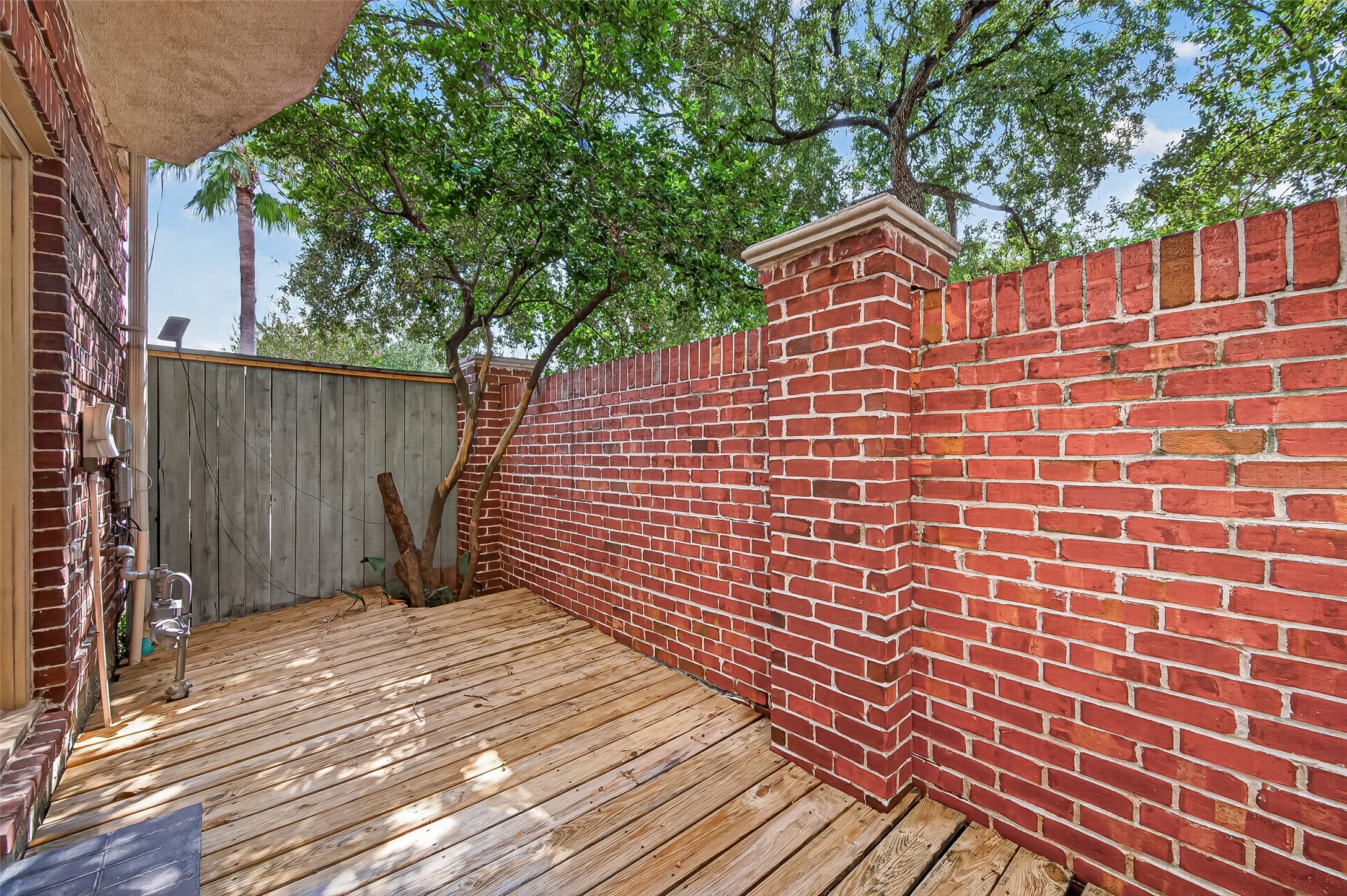 2508 South Boulevard Property Photo 36
