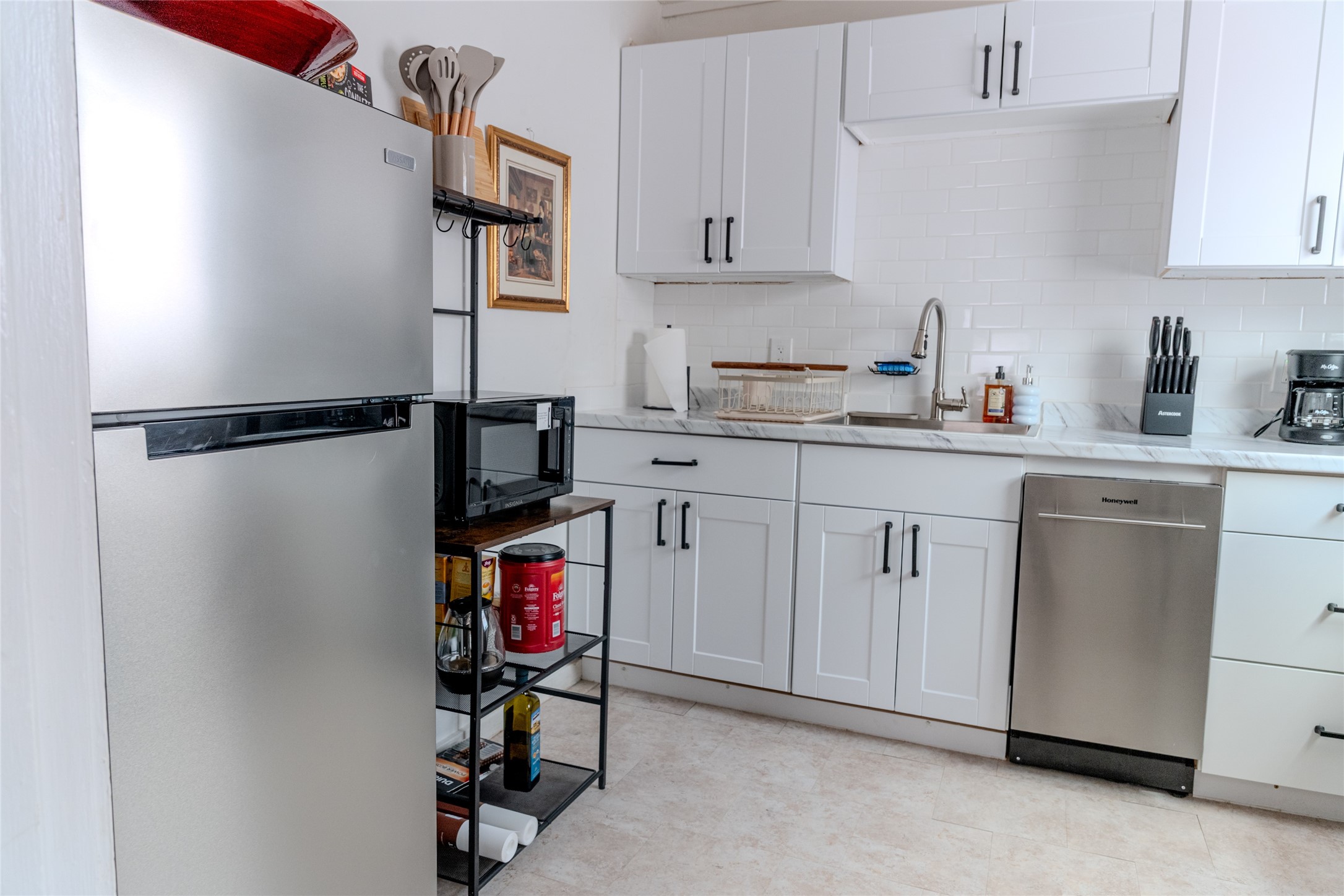 2016 Dunlavy Street 3 Property Photo 10