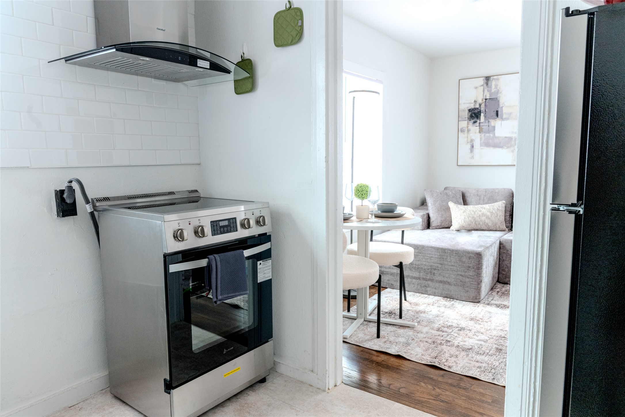 2016 Dunlavy Street 3 Property Photo 11