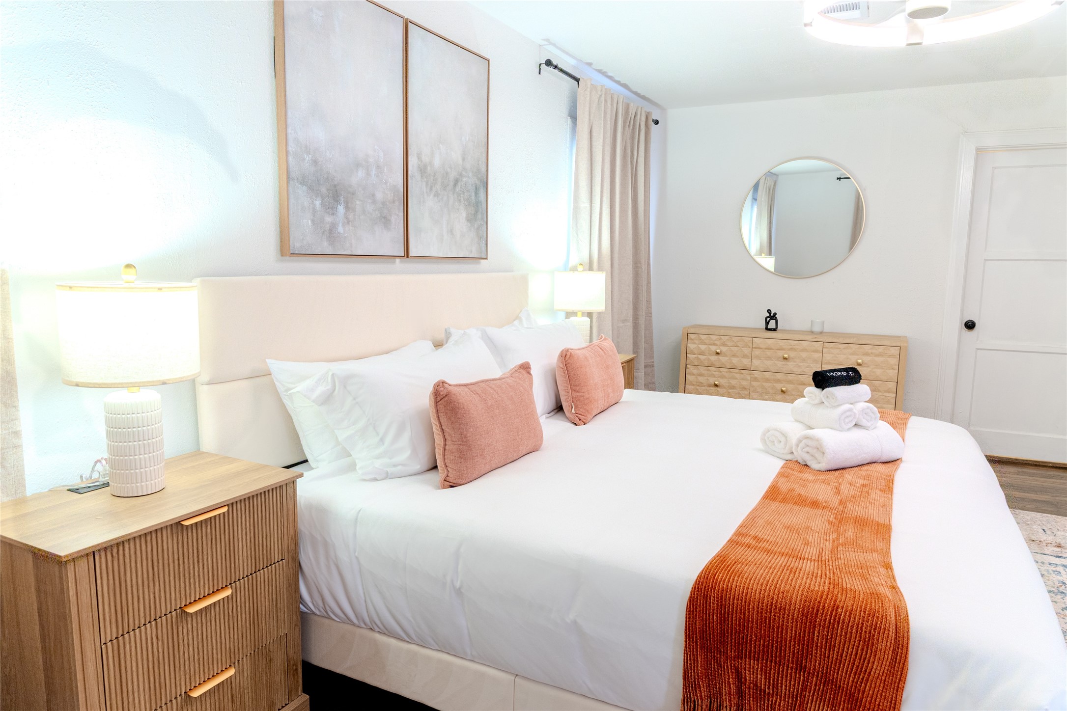 2016 Dunlavy Street 3 Property Photo 15