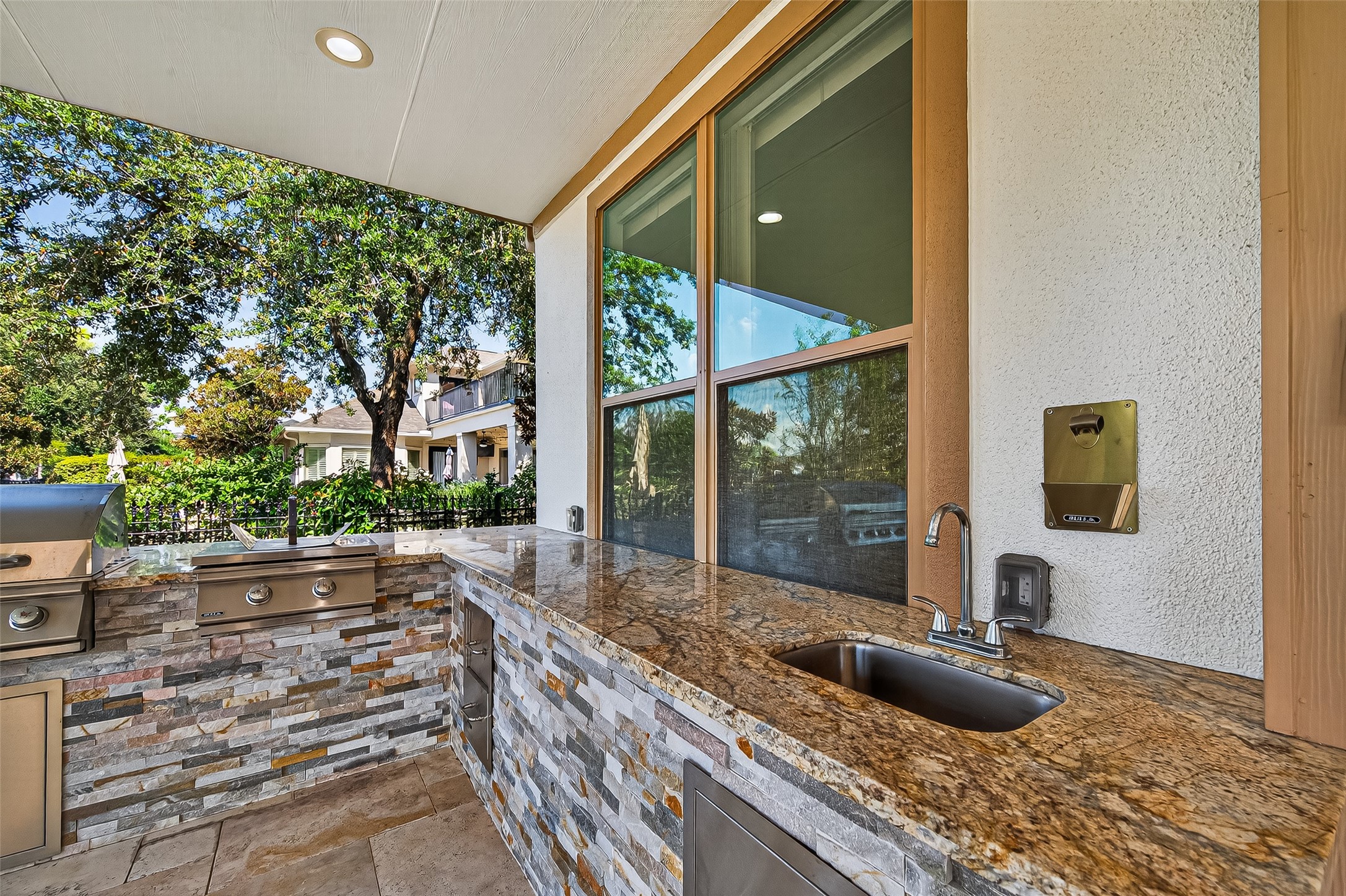 11819 Legend Manor Drive Property Photo 39