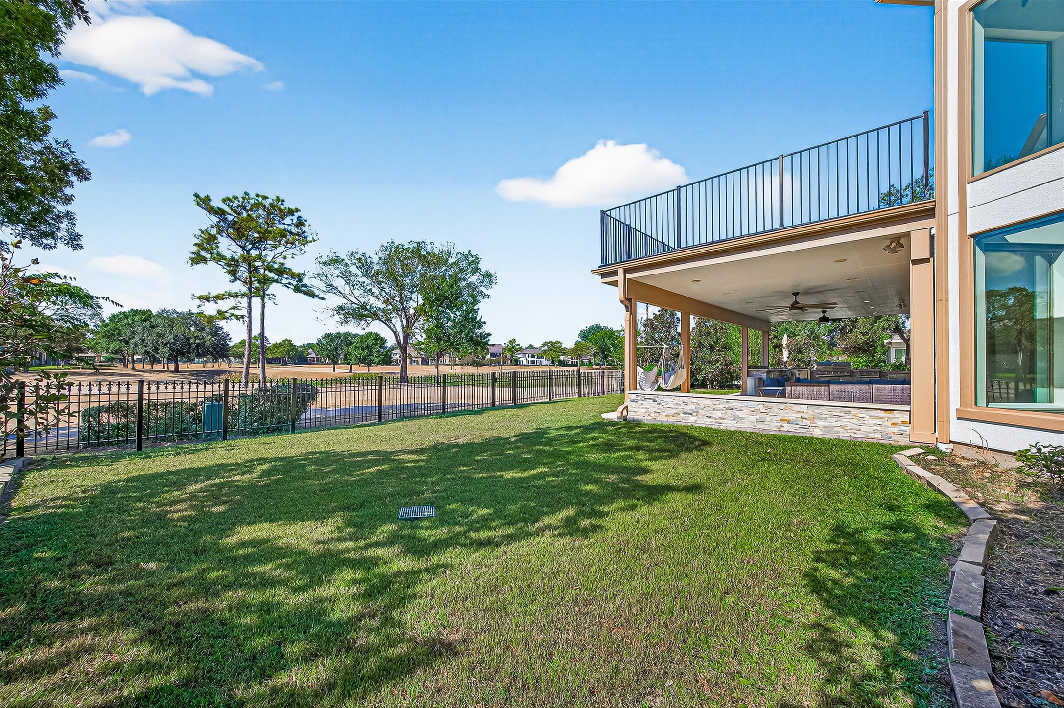 11819 Legend Manor Drive Property Photo 42