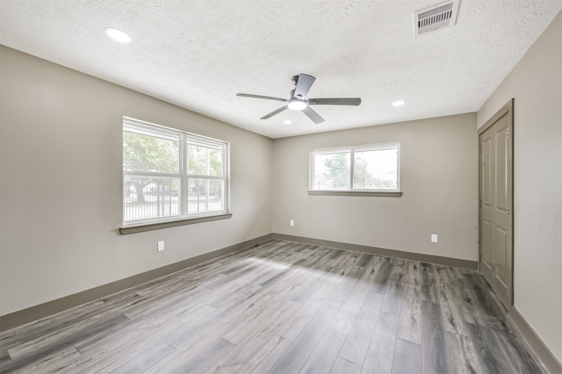 9030 Almeda Genoa Road Property Photo 2