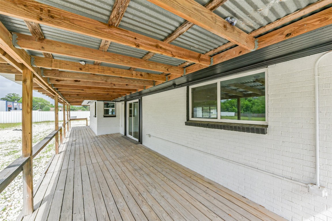 9030 Almeda Genoa Road Property Photo 15