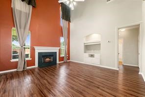 4030 Harwood Drive Property Photo 3