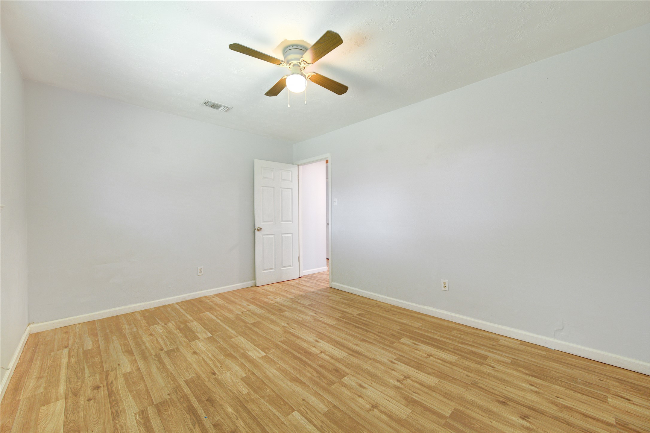 2314 Goodrich Street Property Photo 20