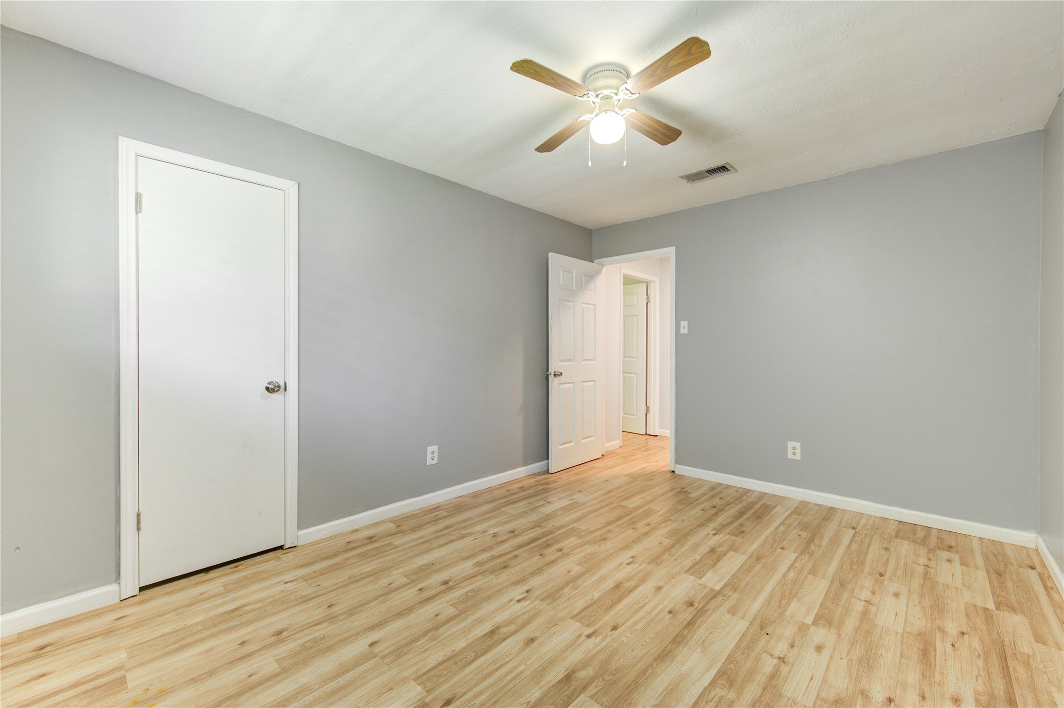 2314 Goodrich Street Property Photo 22