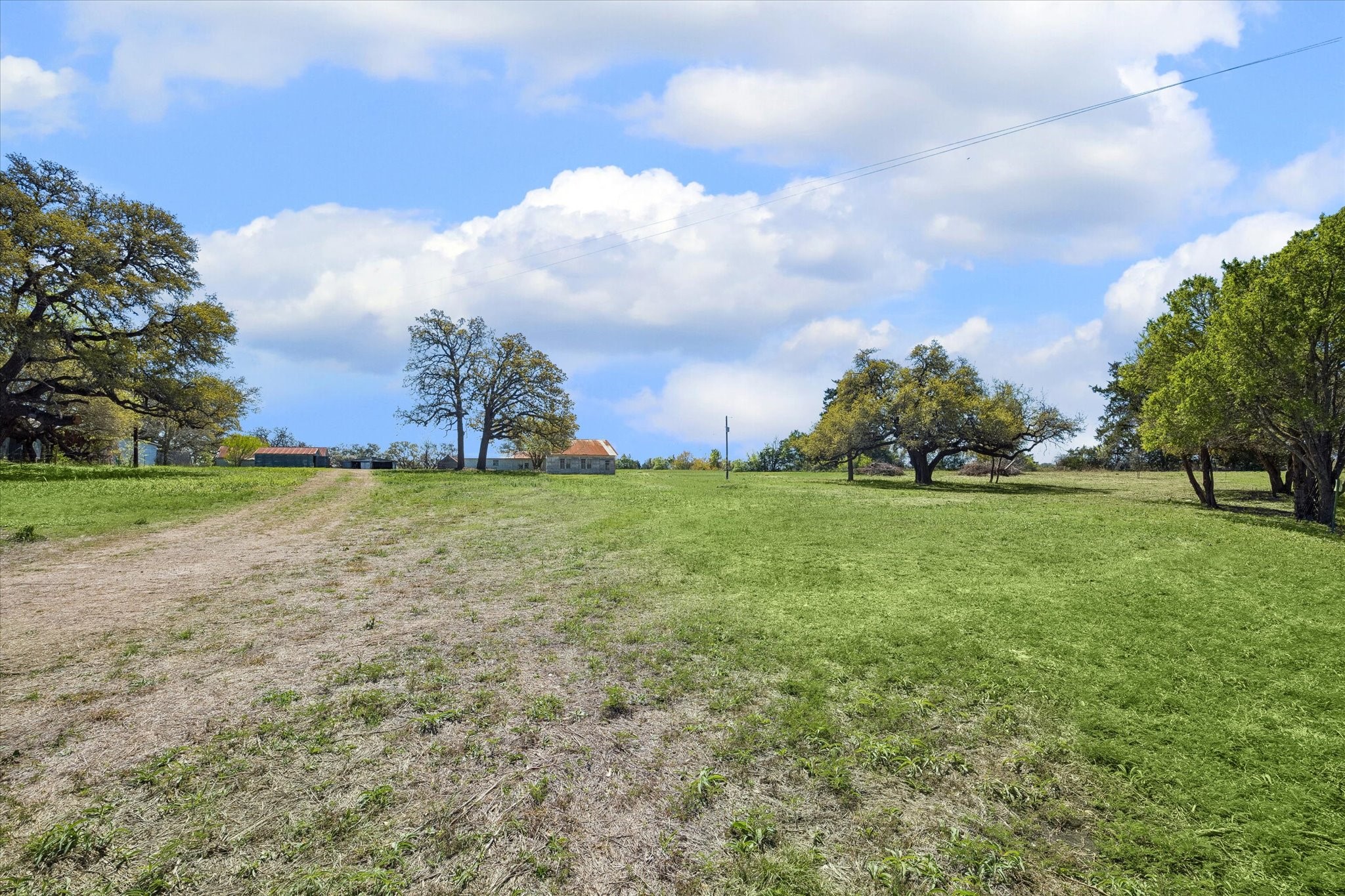 2121 S State Highway 237 Property Photo 5