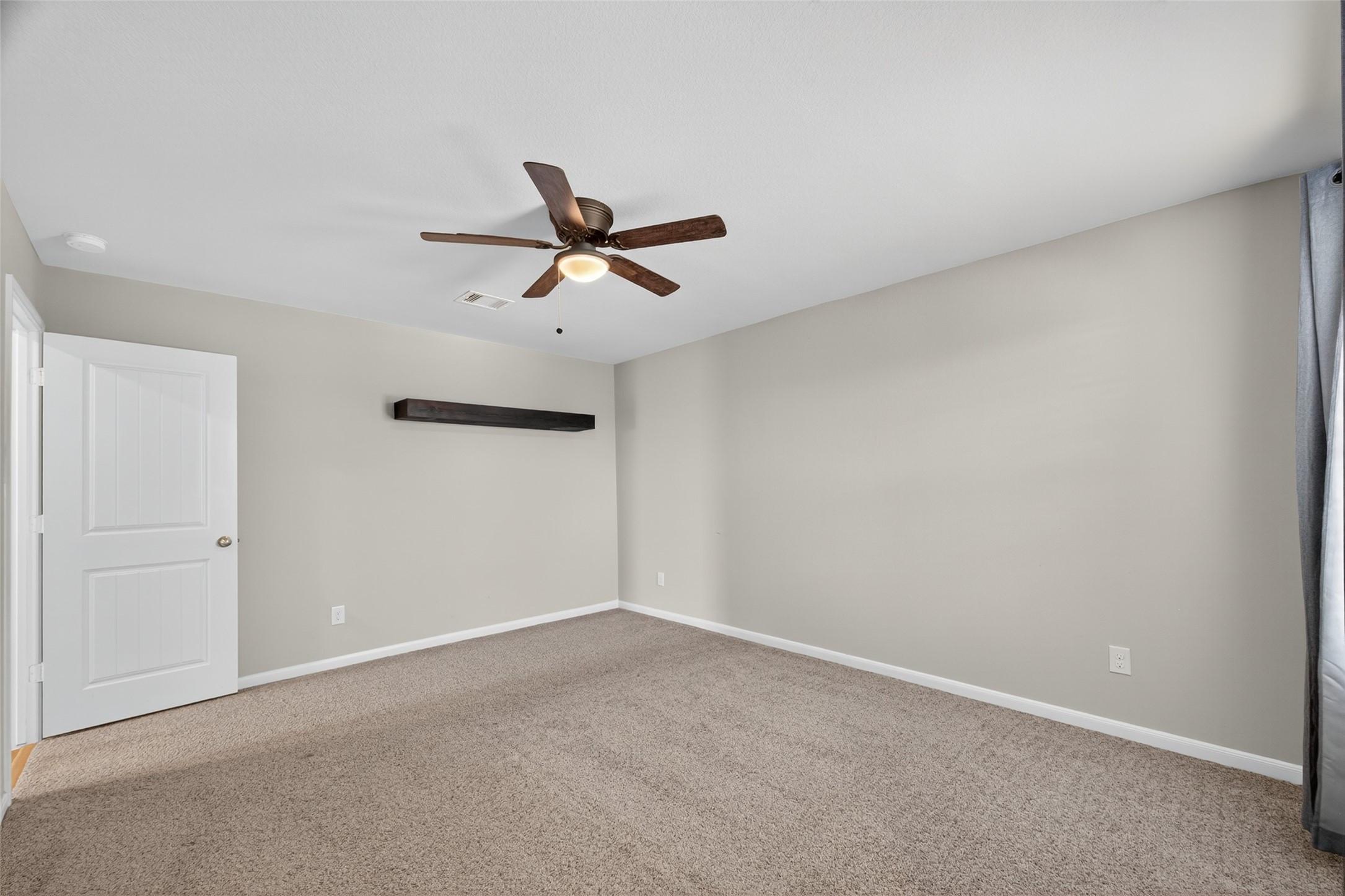 718 Harvest Bluff Drive Property Photo 20