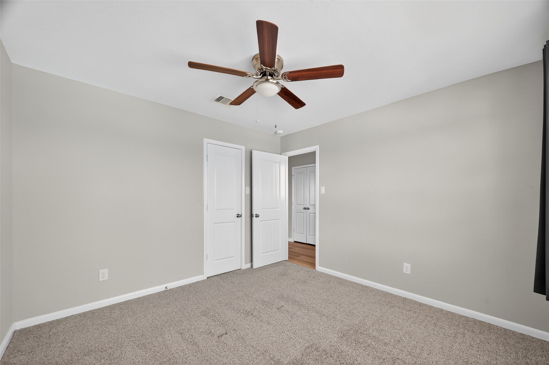 718 Harvest Bluff Drive Property Photo 26
