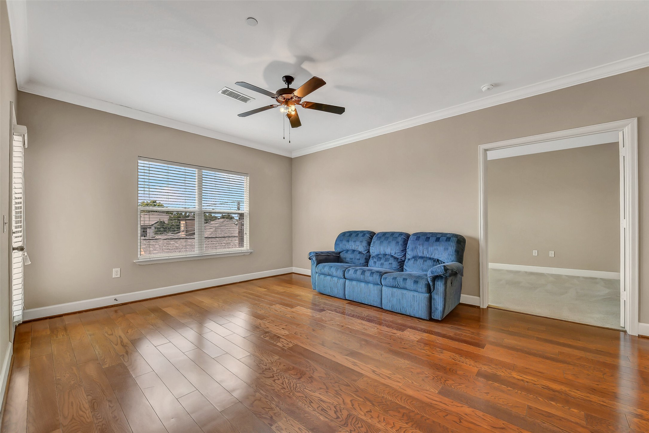 2203 Dorrington Street 309 Property Photo 8