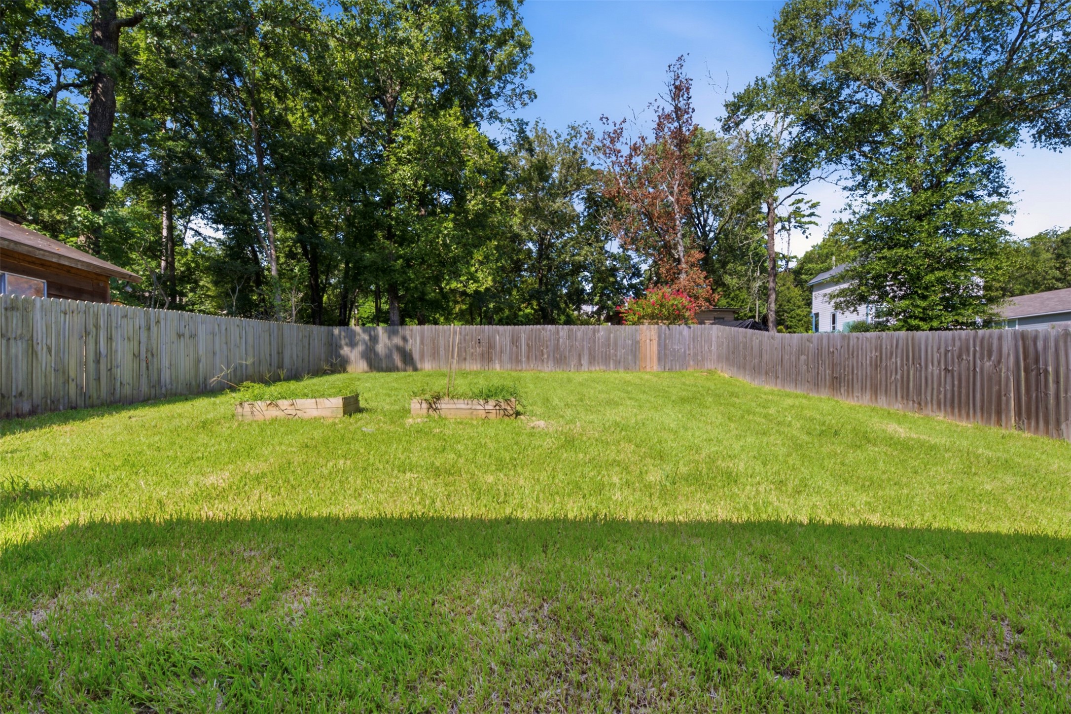 15011 Crockett Road Property Photo 23