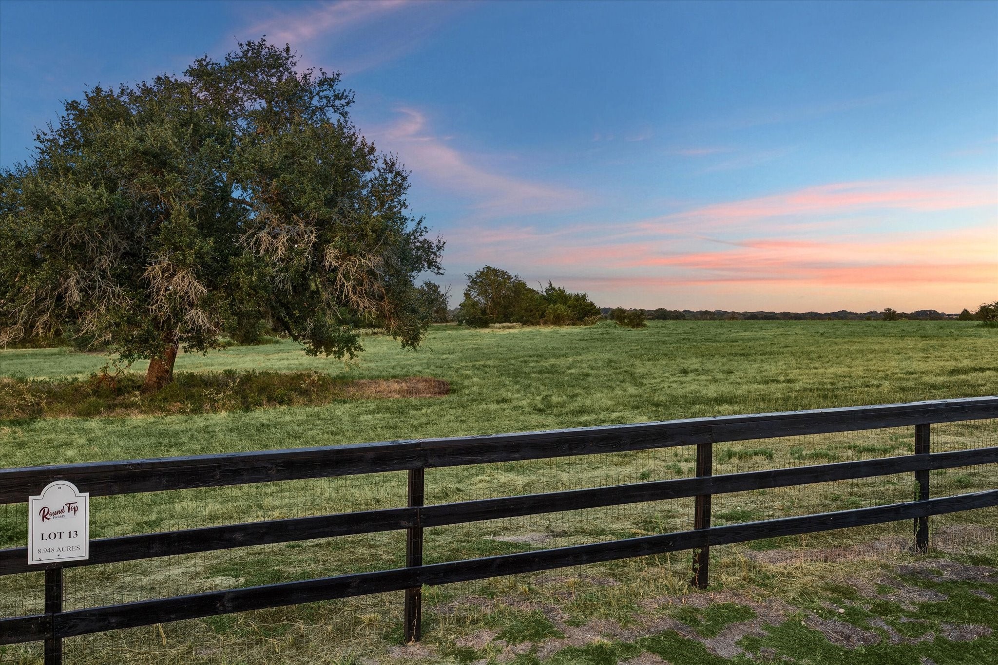 14 Round Top Farms Drive Property Photo 1