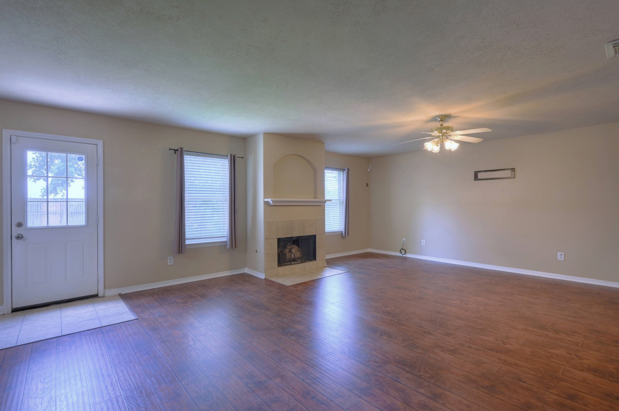 21803 Manor Court Drive Property Photo 9