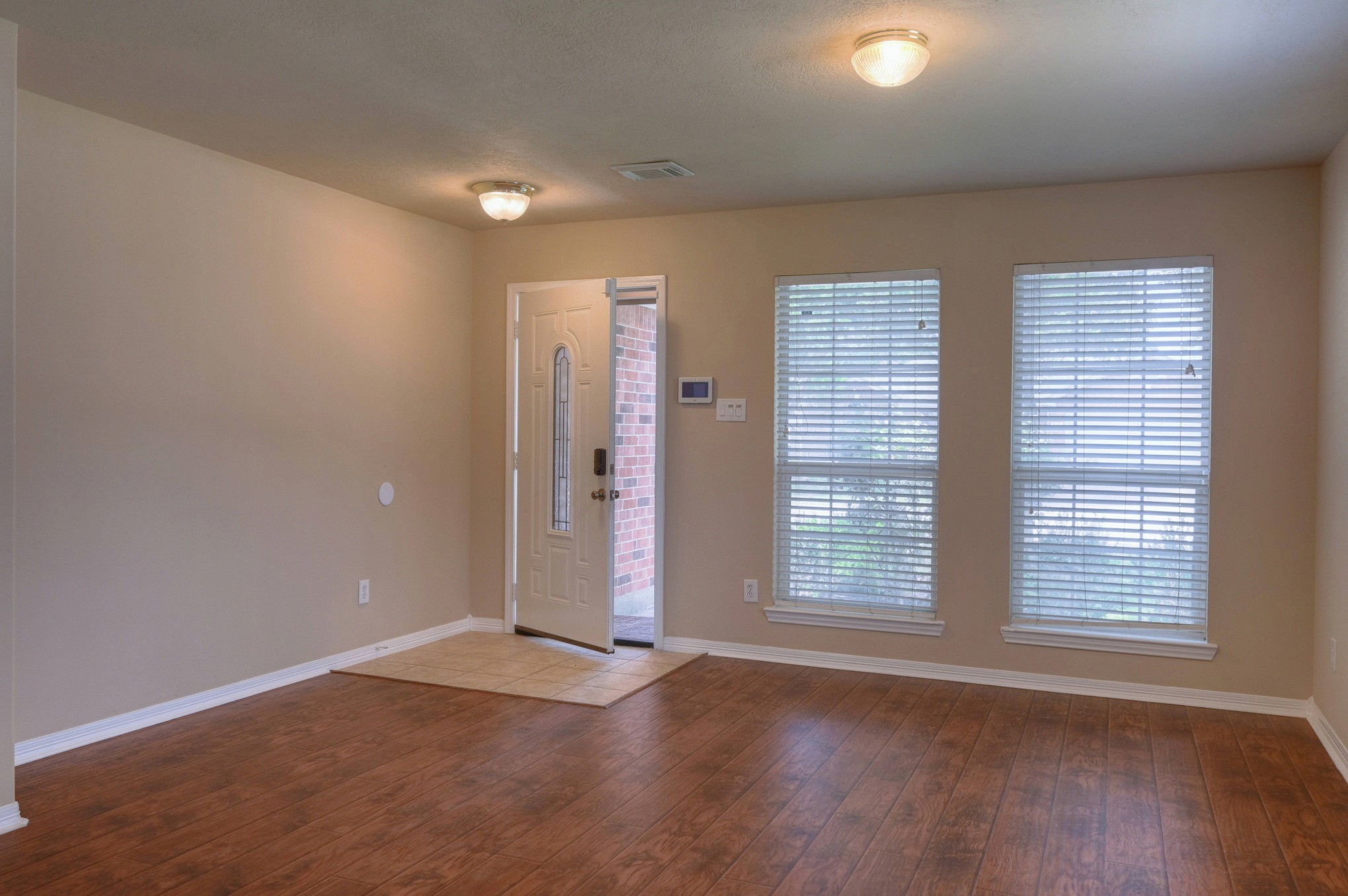21803 Manor Court Drive Property Photo 11