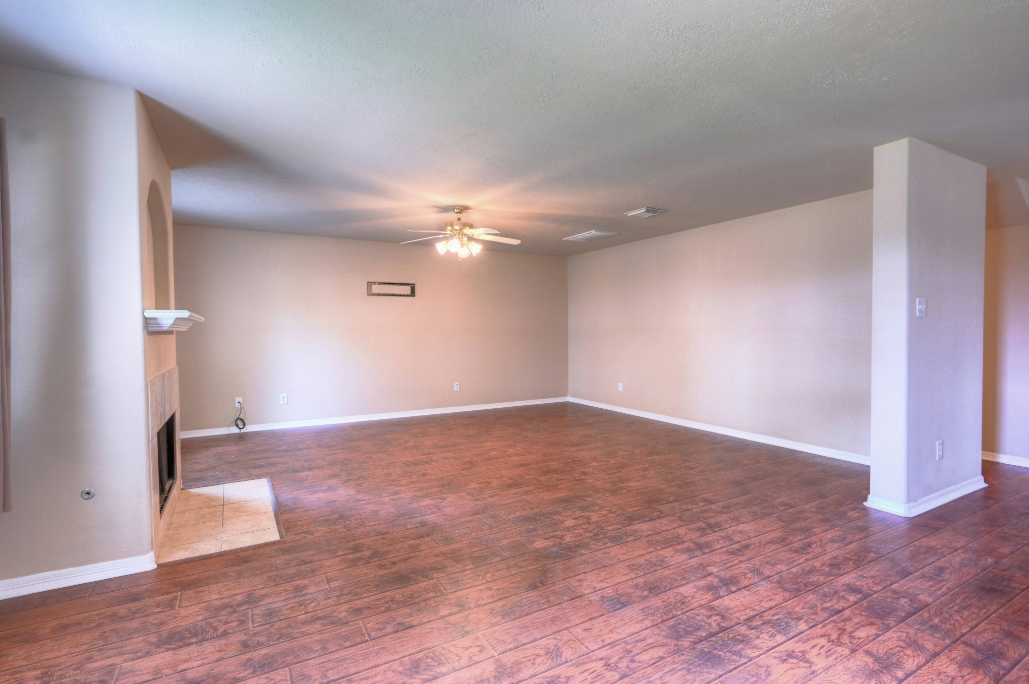 21803 Manor Court Drive Property Photo 12
