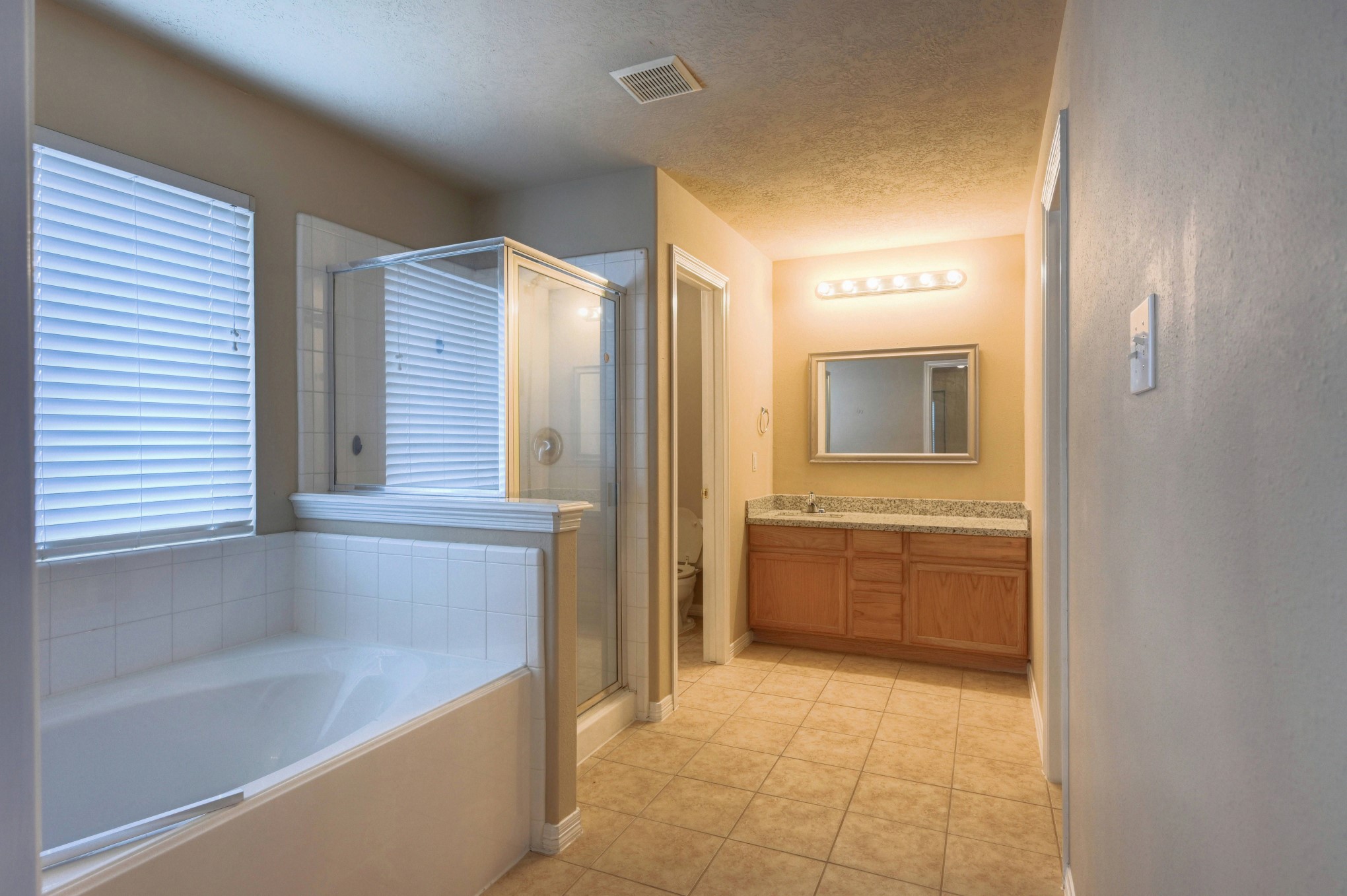 21803 Manor Court Drive Property Photo 33